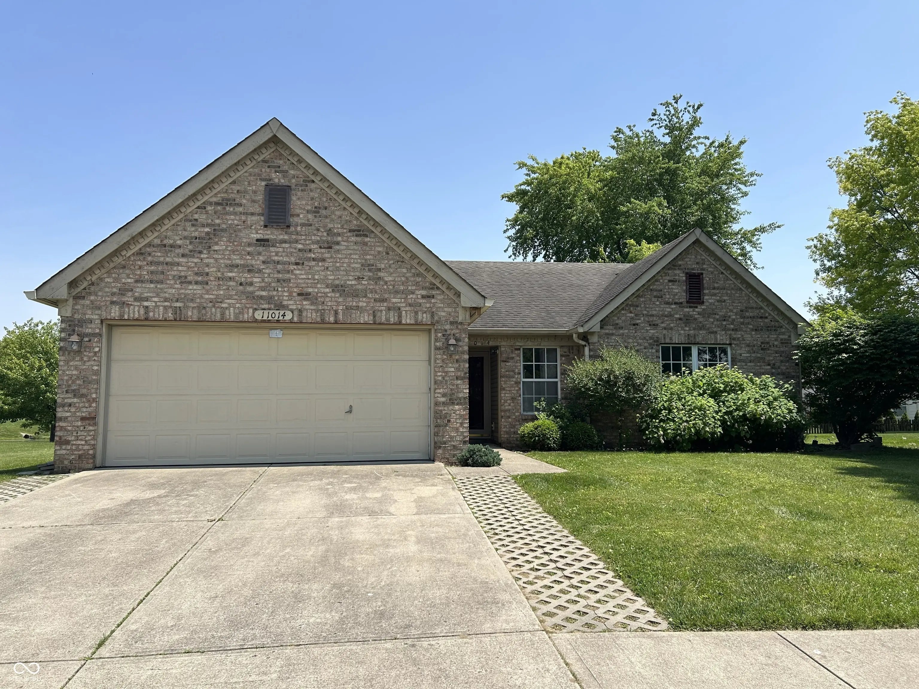 11014 Lake Run Drive, Fishers