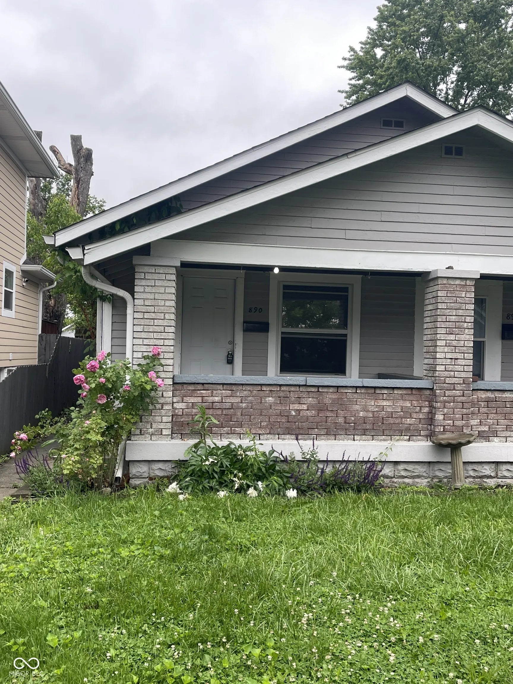 Photo of 890 N Gladstone Avenue Indianapolis, IN 46201