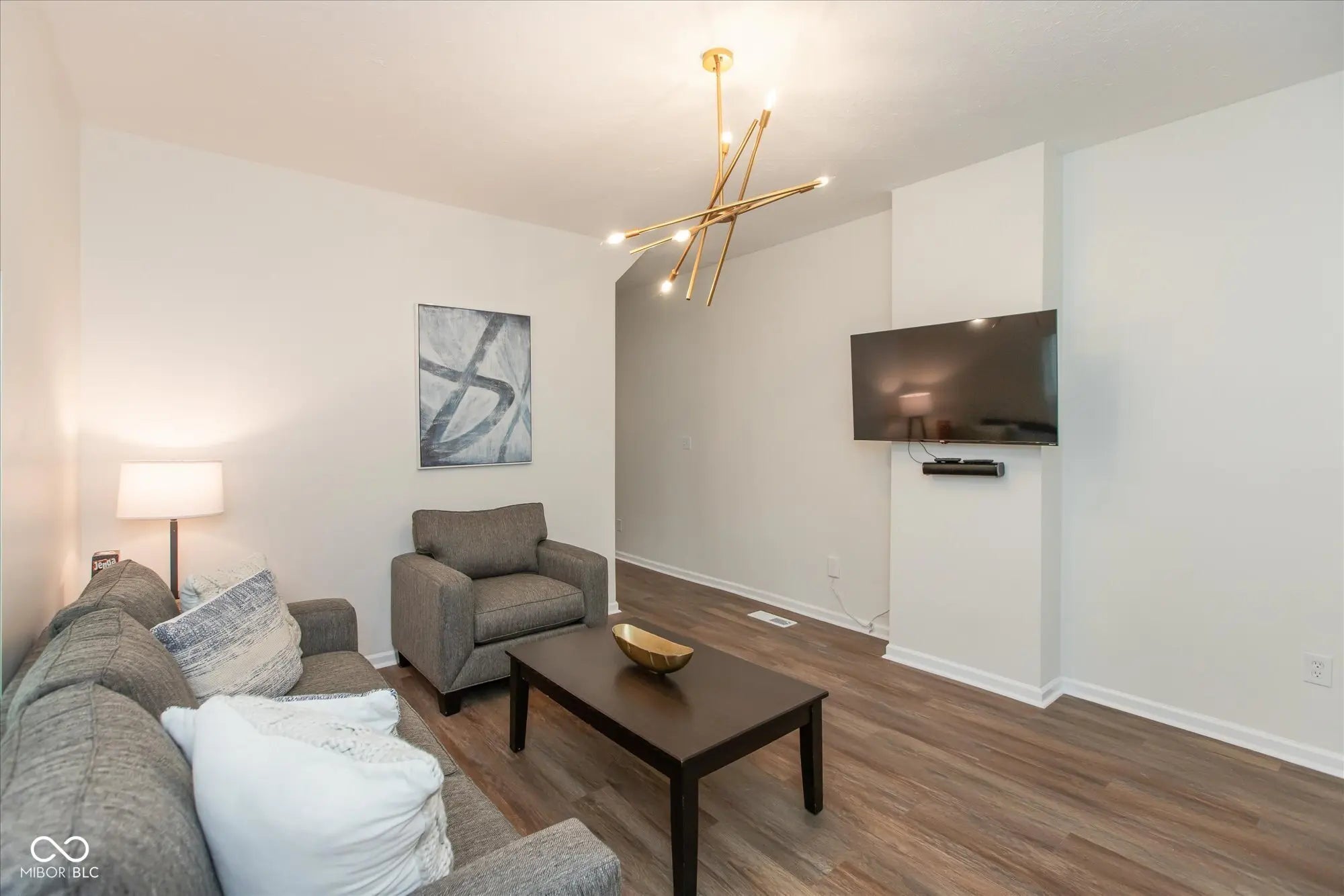 2623 Guilford Avenue MLS 22040297 Nordyke & Hollowells photo 2