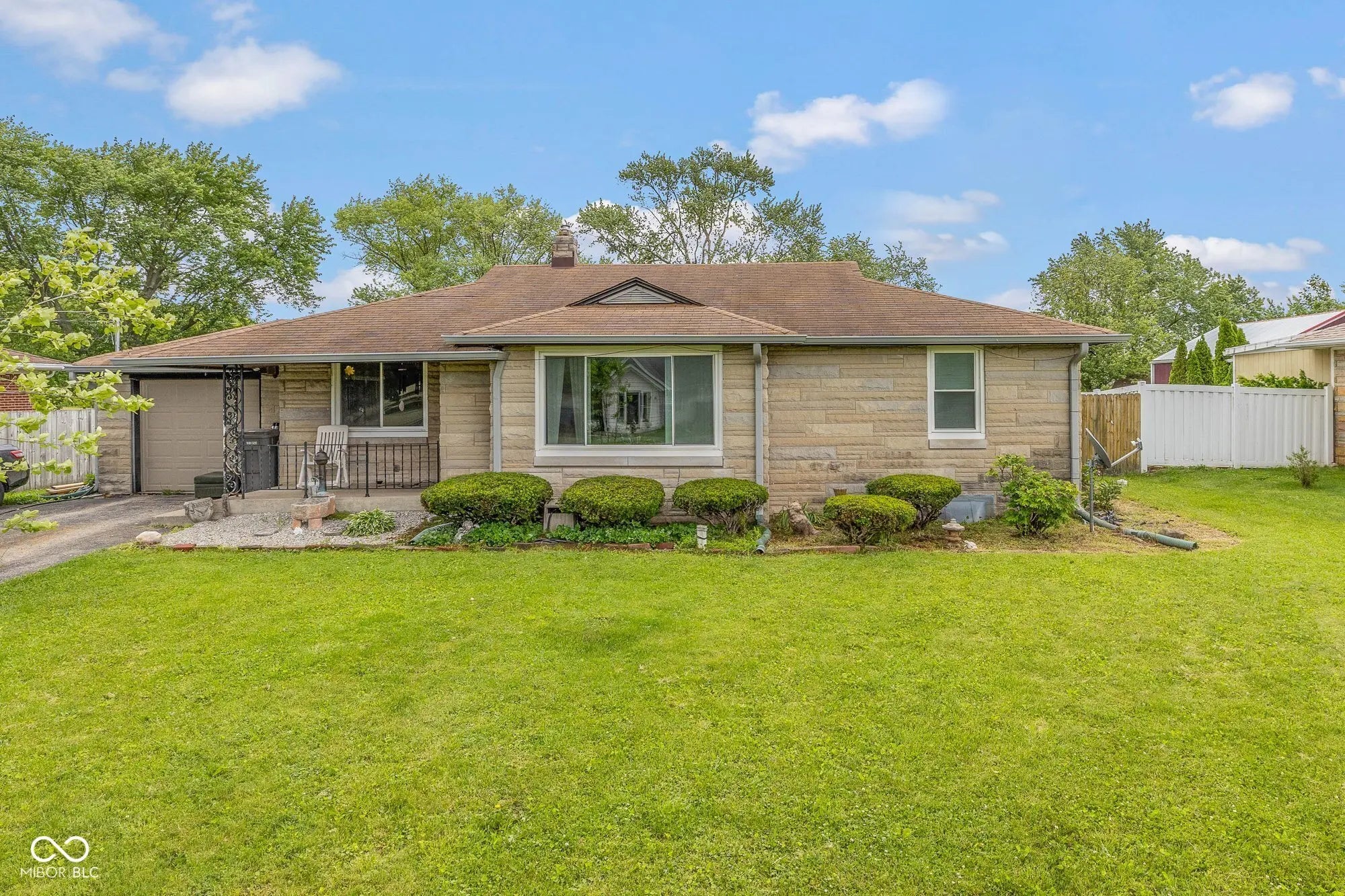 2445 S Bolton Avenue, Indianapolis
