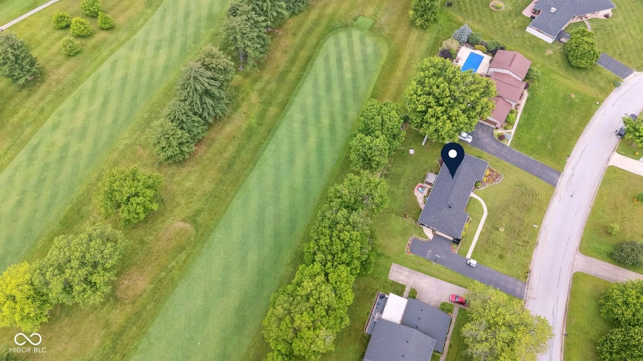 2028 Fairway Drive MLS 22040632 Edgelea photo 2