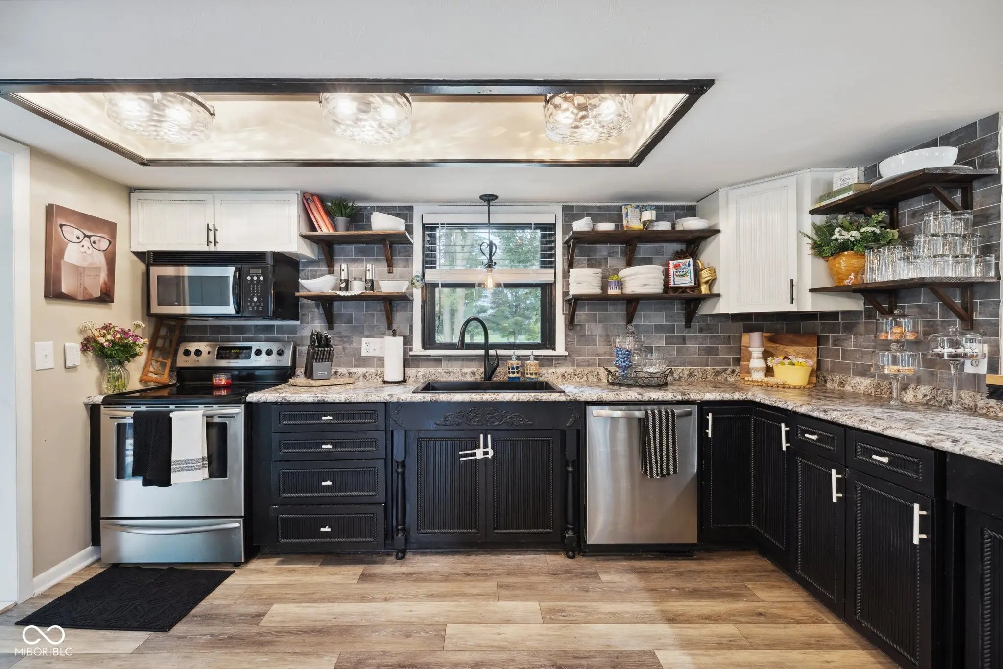 2028 Fairway Drive MLS 22040632 Edgelea photo 20