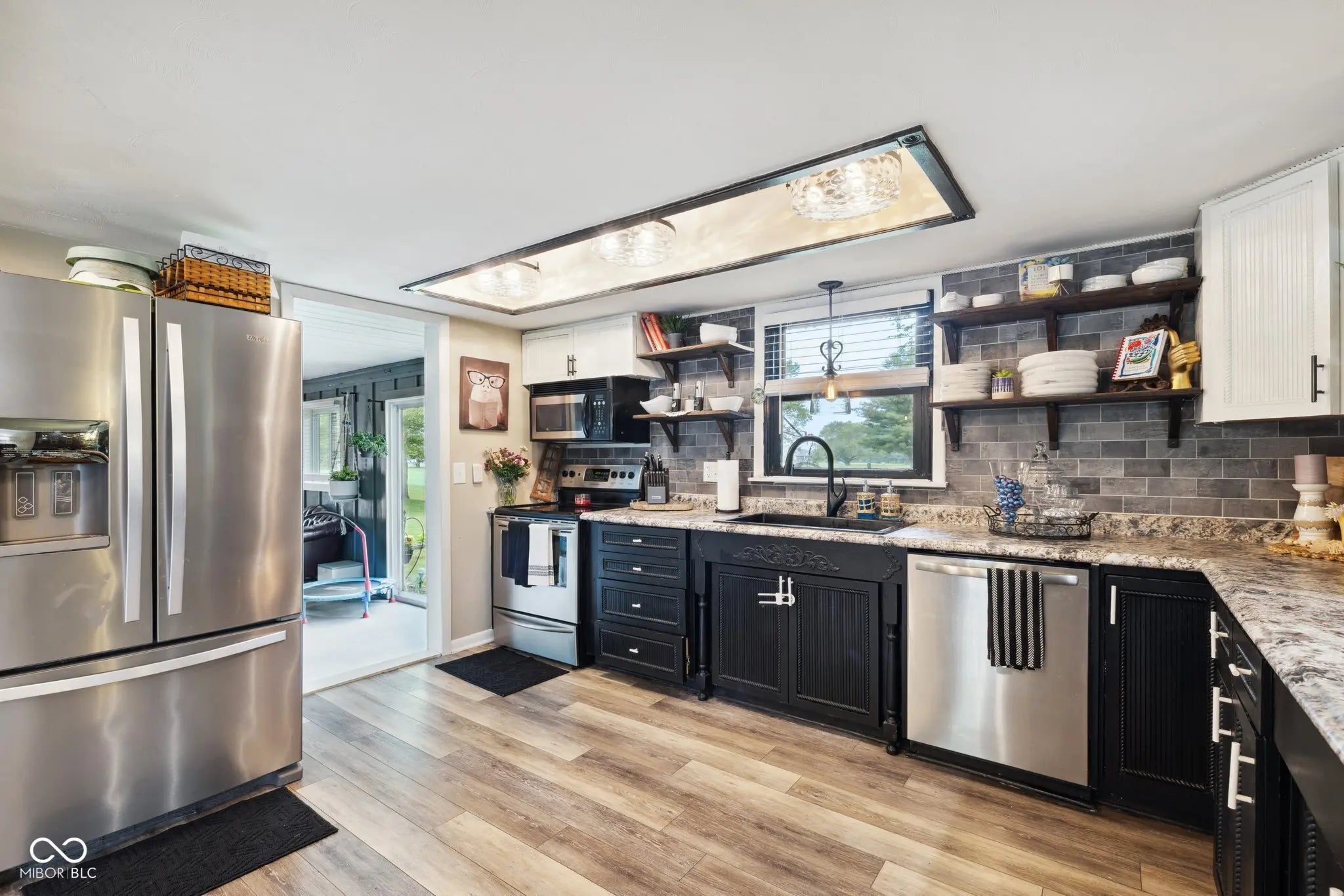 2028 Fairway Drive MLS 22040632 Edgelea photo 21