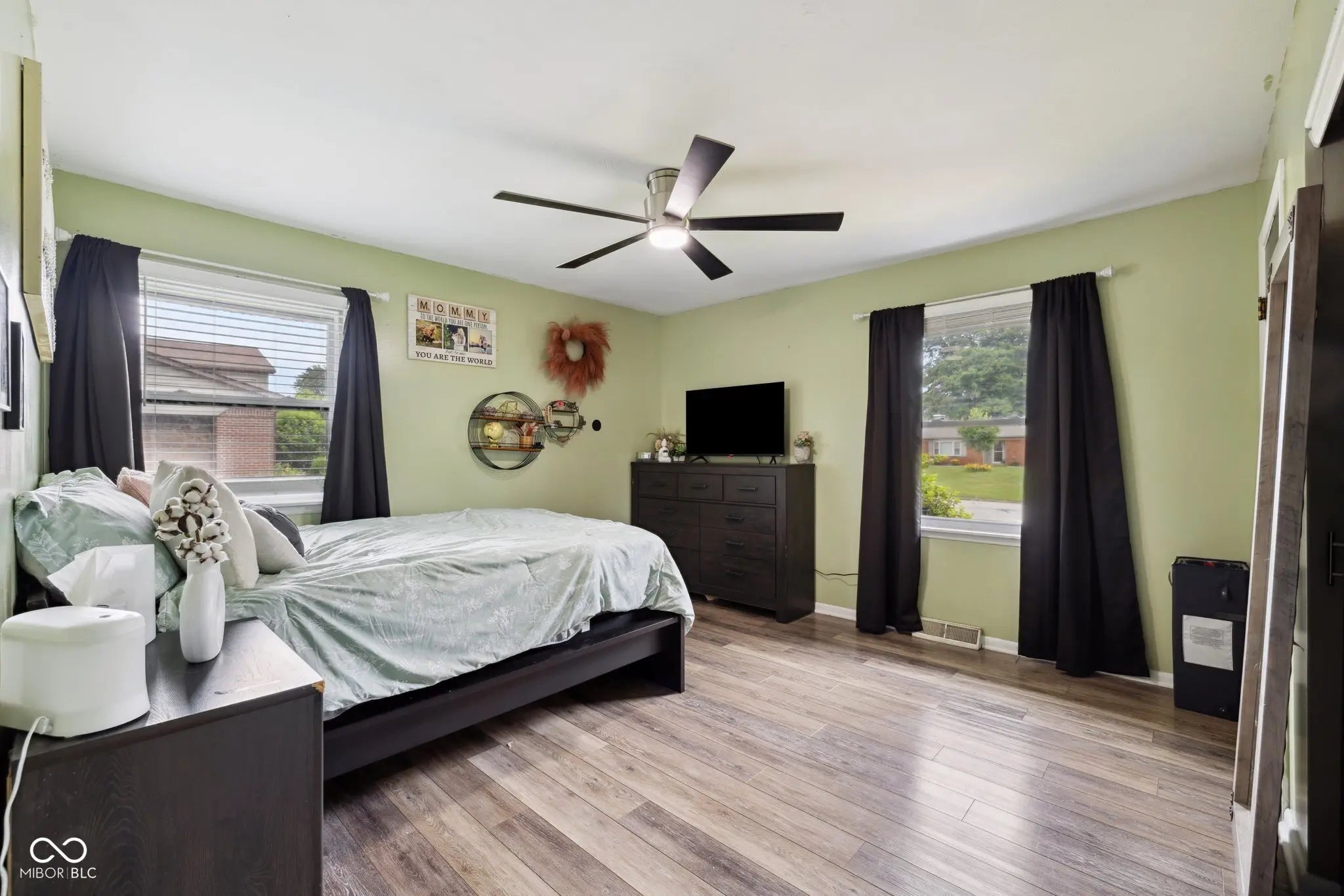 2028 Fairway Drive MLS 22040632 Edgelea photo 37