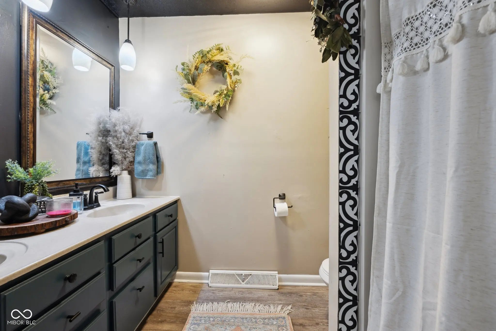 2028 Fairway Drive MLS 22040632 Edgelea photo 40