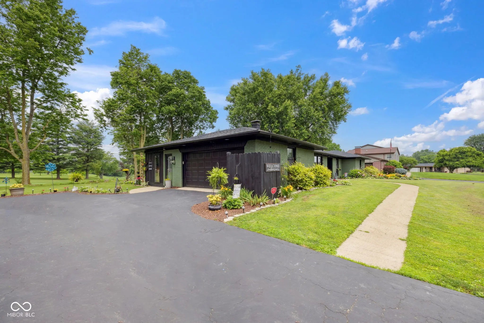 2028 Fairway Drive MLS 22040632 Edgelea photo 6