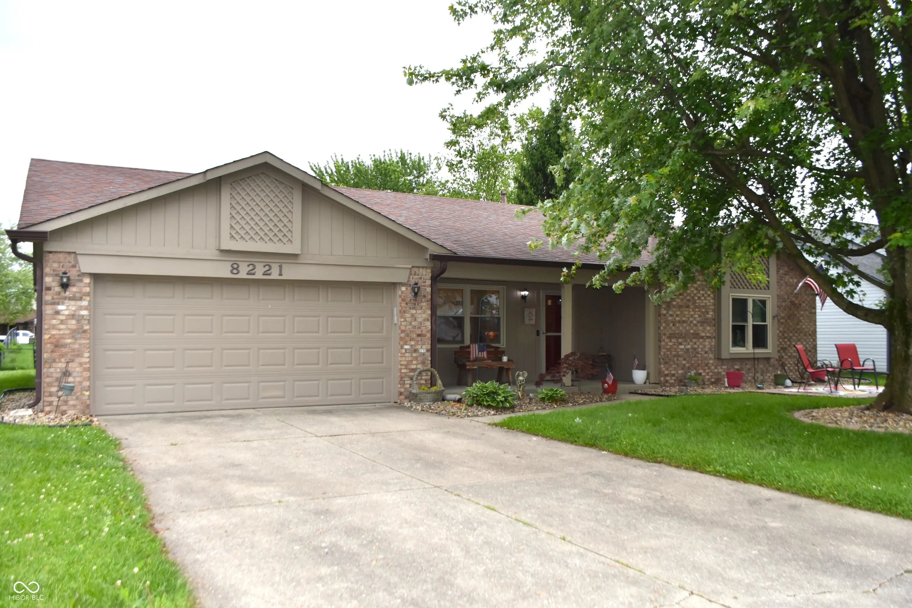 8221 Rob Lane, Indianapolis