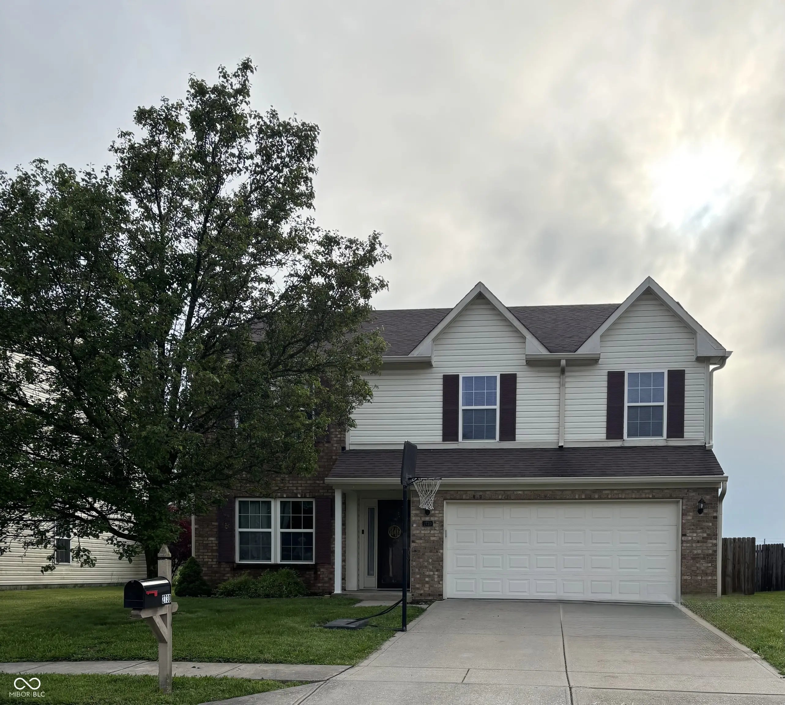 2730 Foxbriar Place, Indianapolis