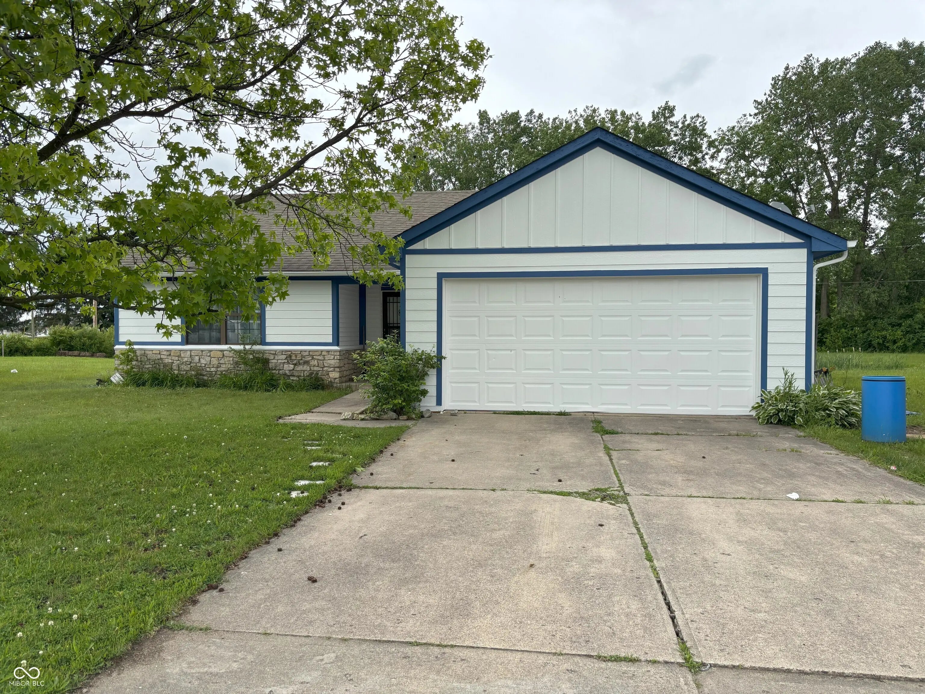 Photo of 9730 English Oak Place Indianapolis, IN 46235