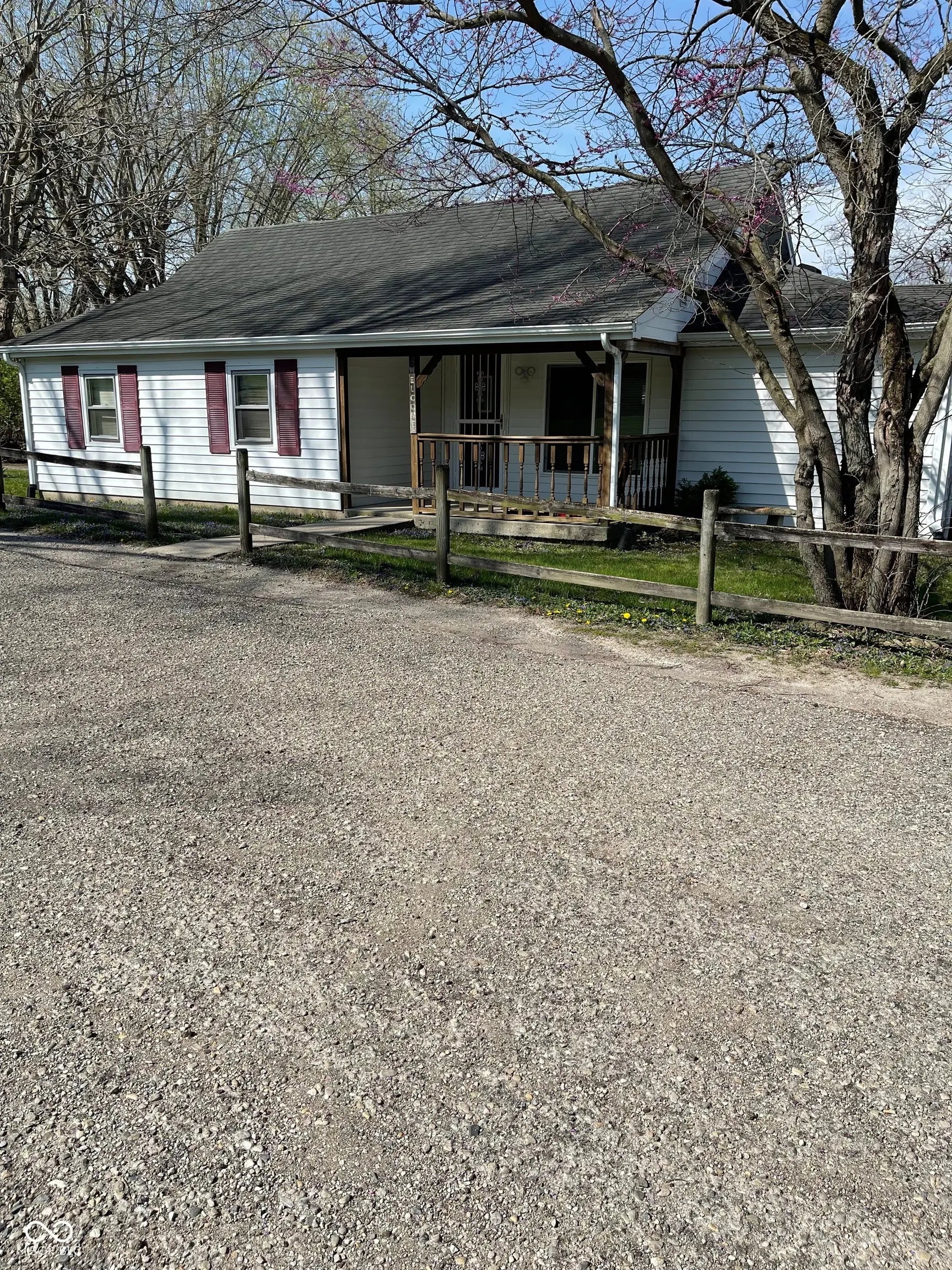 Photo of 9267 S Water Street Knightstown, IN 46148