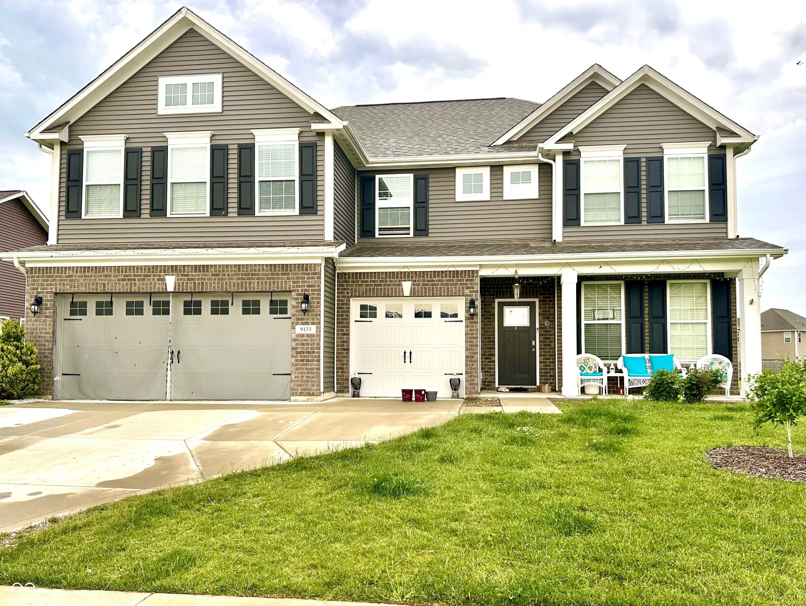 9133 Thames Drive, Avon