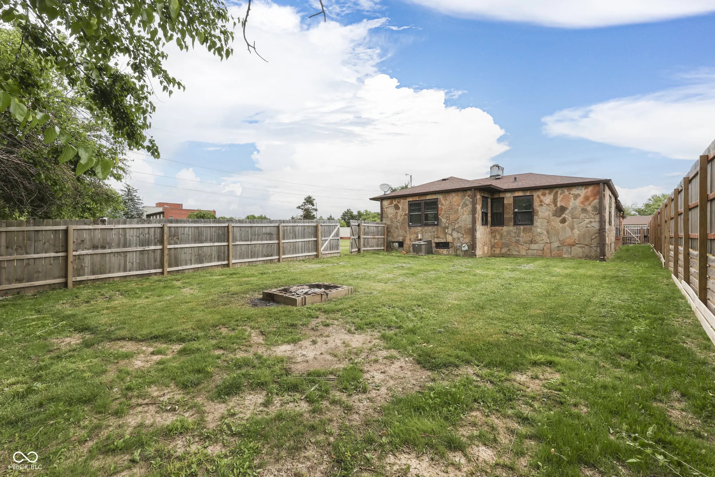 1601 Southern Avenue MLS 22041095 No Subdivision photo 35