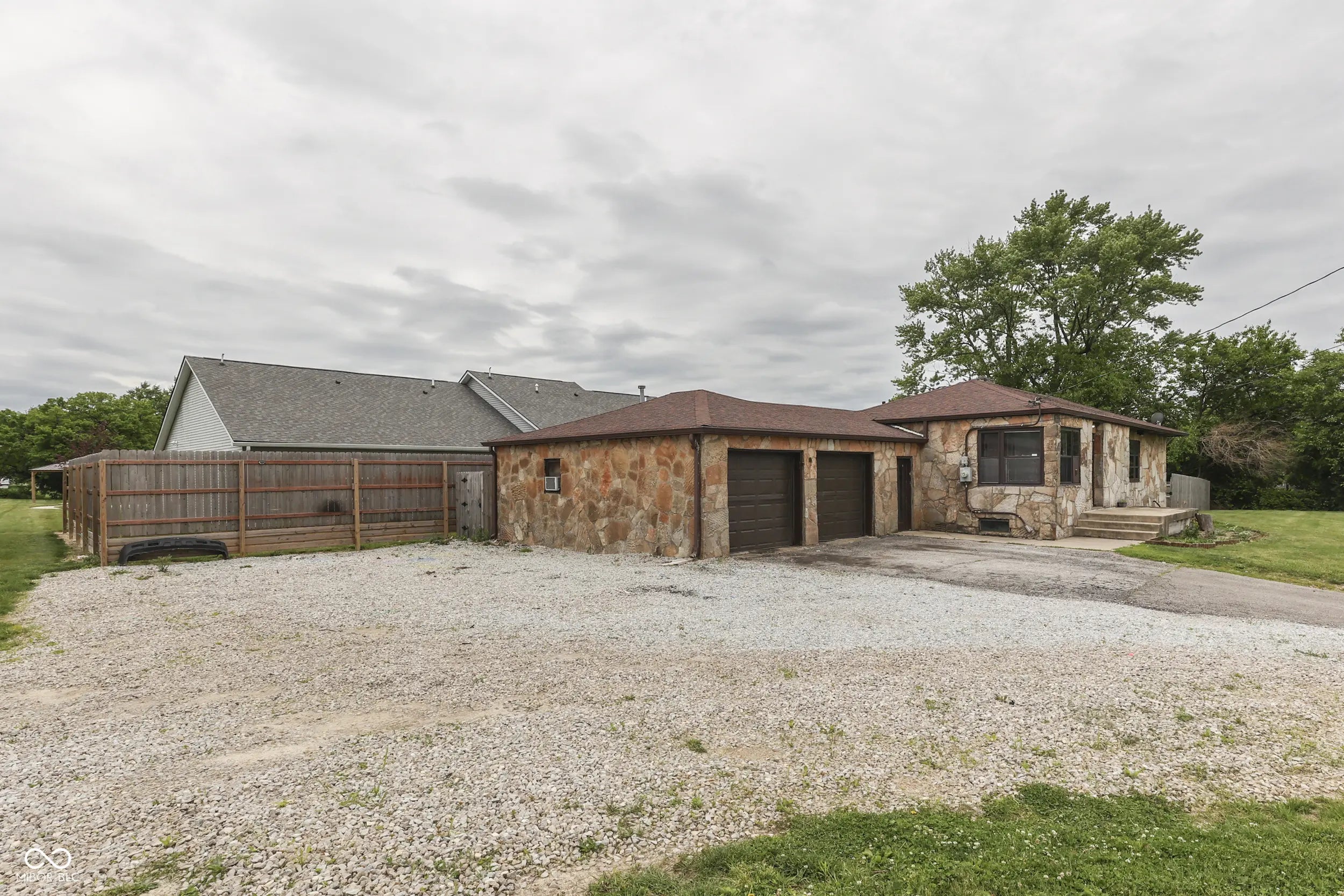 1601 Southern Avenue MLS 22041095 No Subdivision photo 4