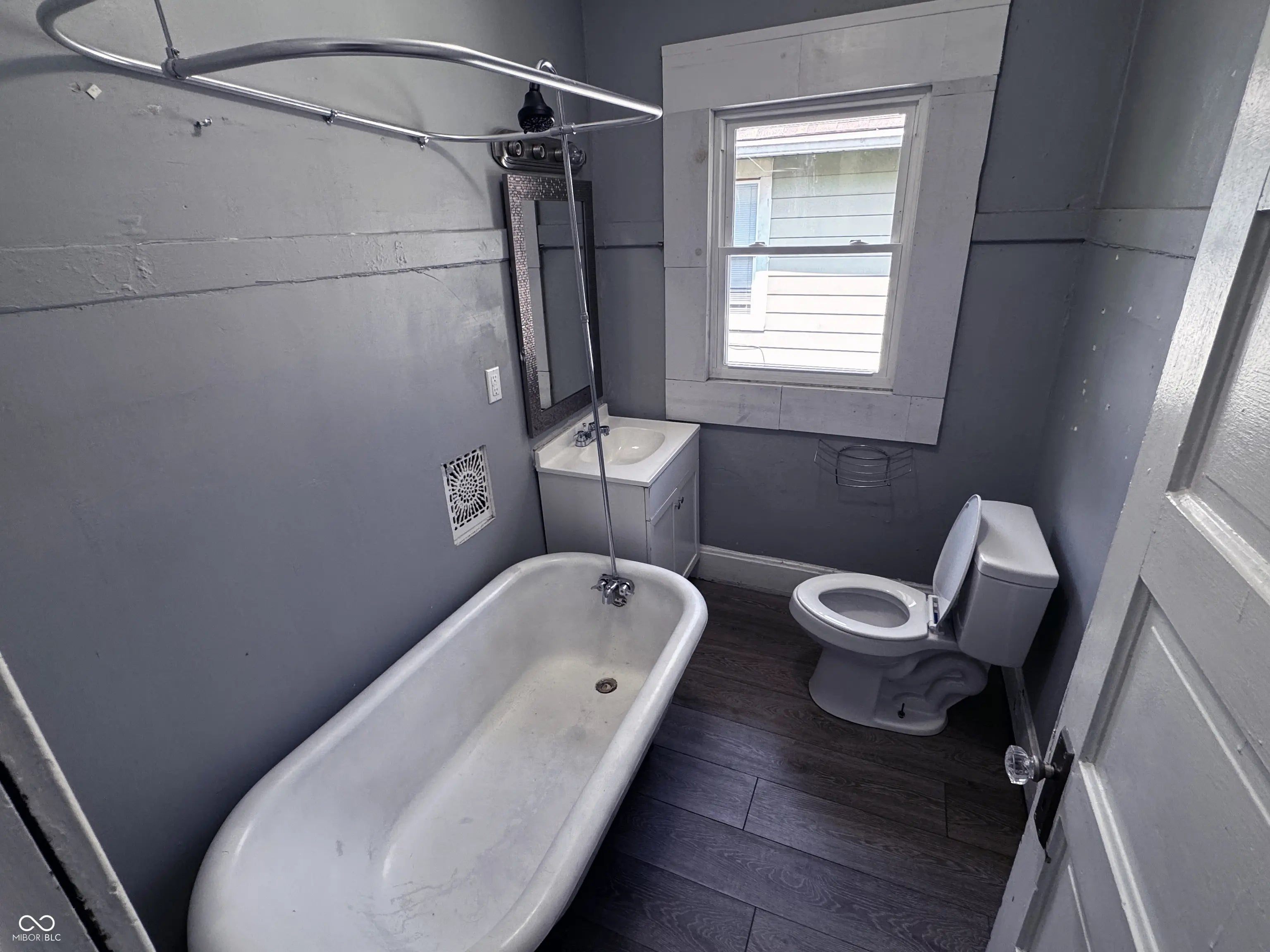 3502 N Kenwood Avenue MLS 22041106 Avondale photo 11