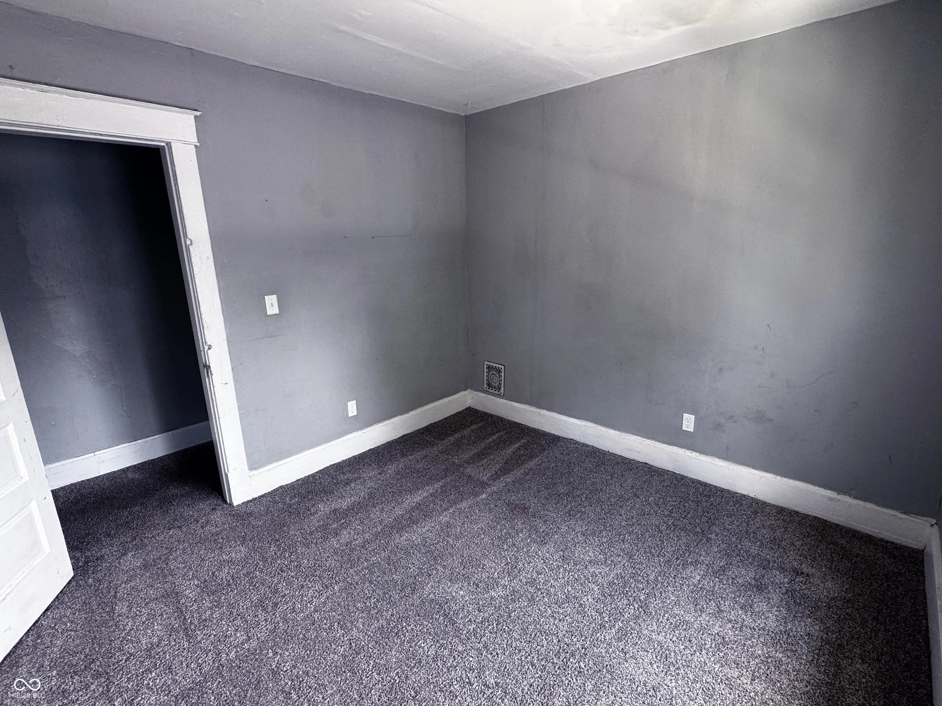 3502 N Kenwood Avenue MLS 22041106 Avondale photo 18