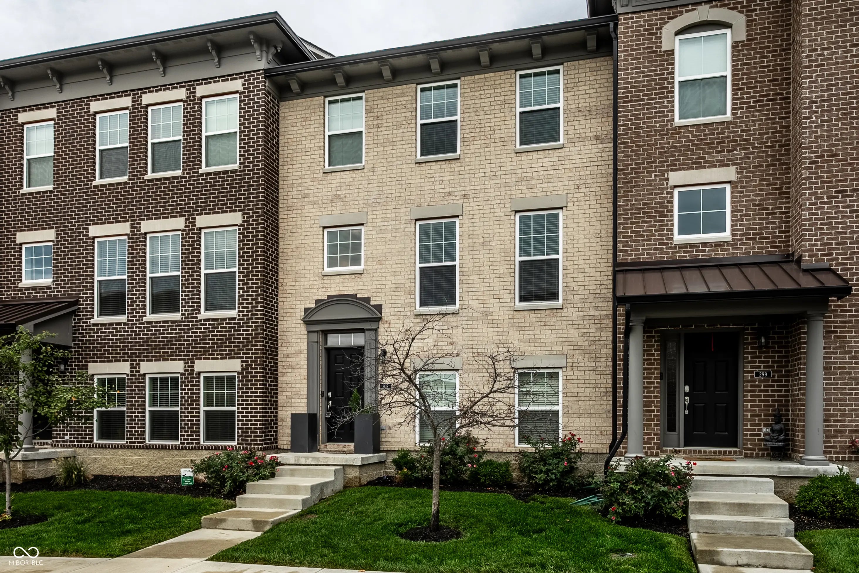 305 Fairfax Way, Zionsville