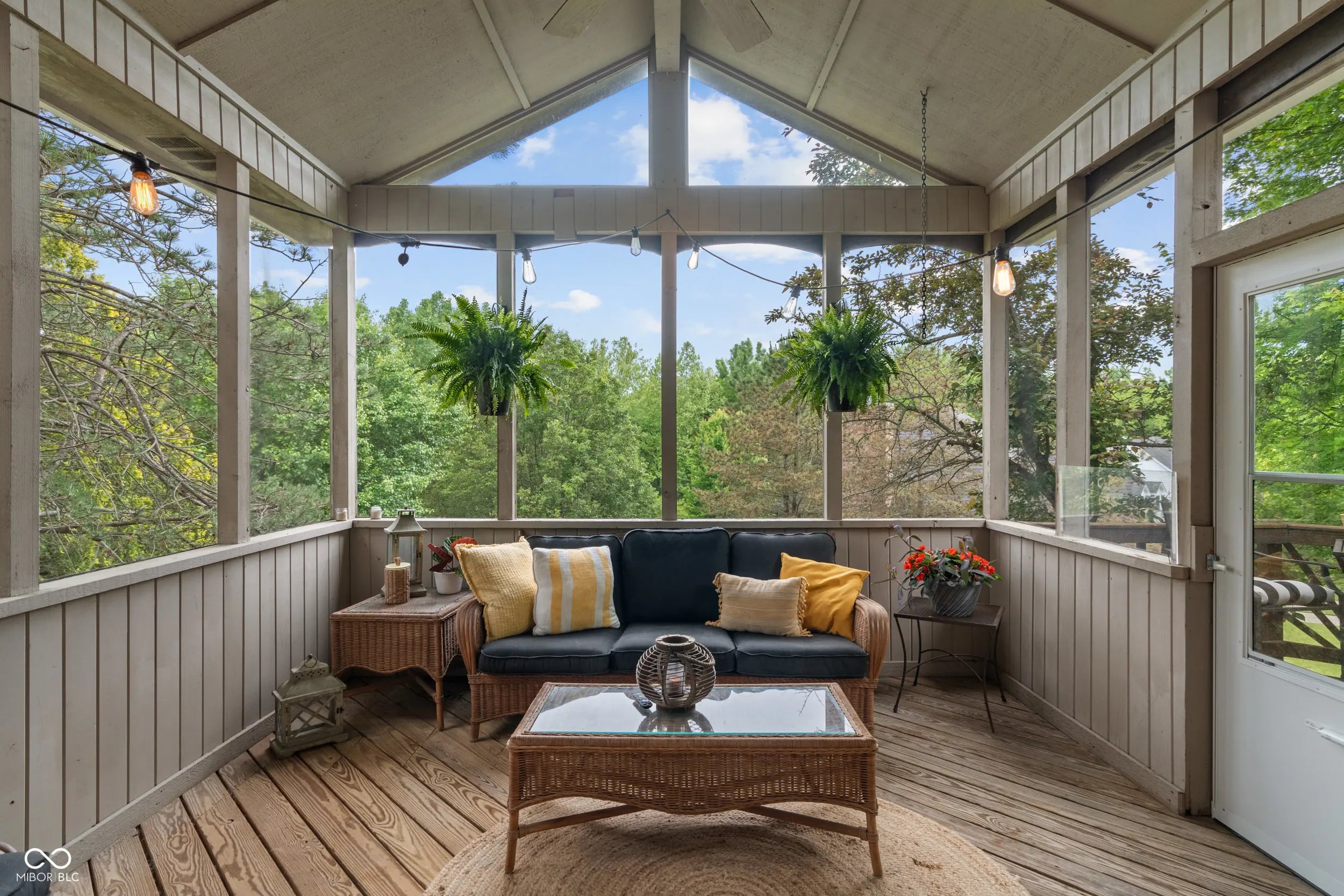 7141 Ember Court MLS 22041234 Fox Pointe photo 10