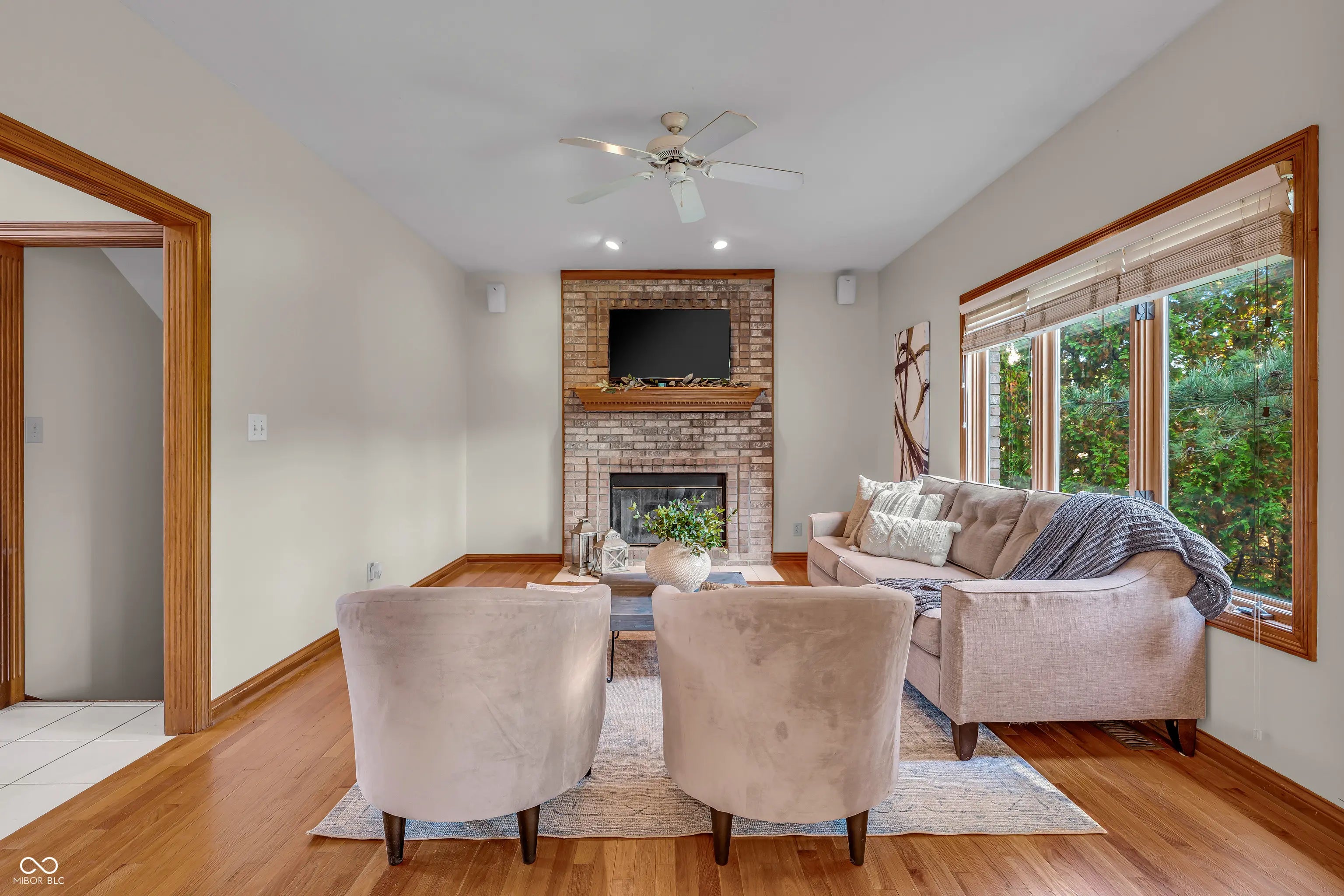 7141 Ember Court MLS 22041234 Fox Pointe photo 8