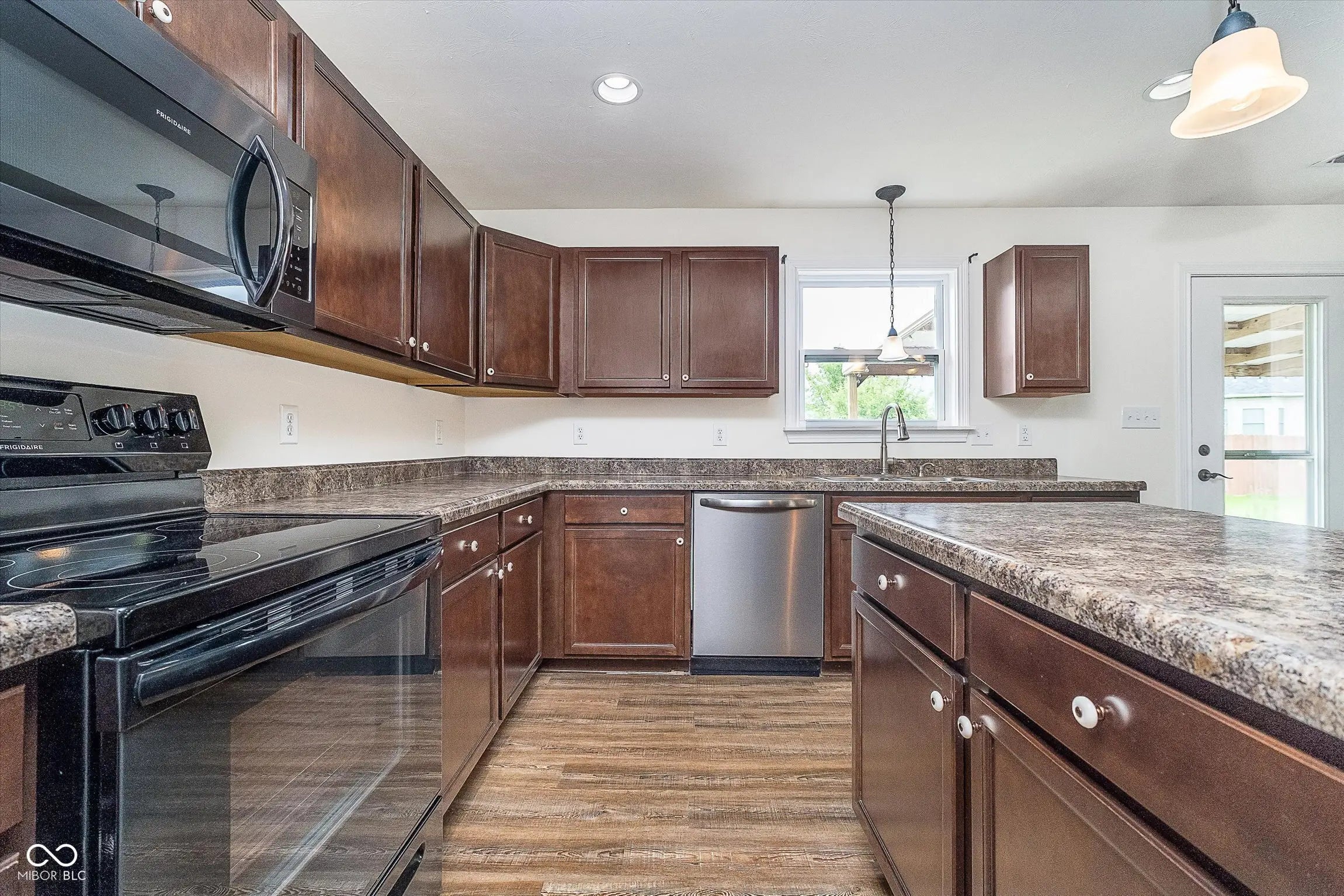 107 Elliott Avenue MLS 22041368 Lancaster Gateway photo 12