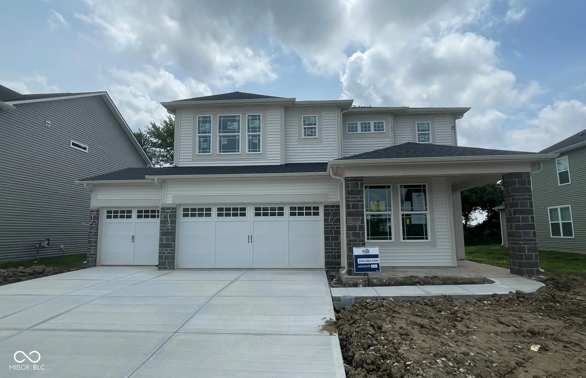 6761 Seabiscuit Road, Whitestown