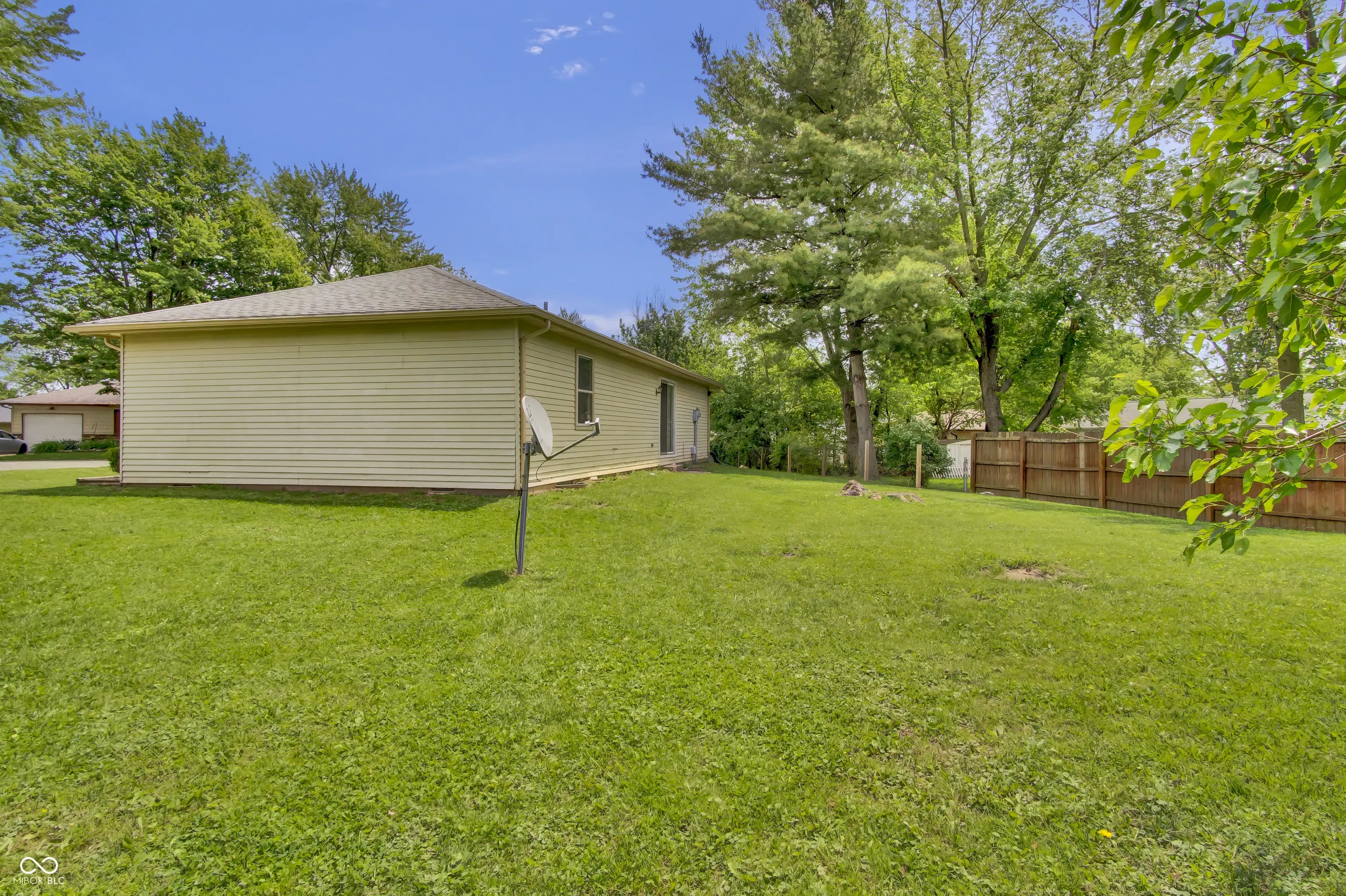 166 Schaefer Court S MLS 22041411 Goshen Meadows photo 2