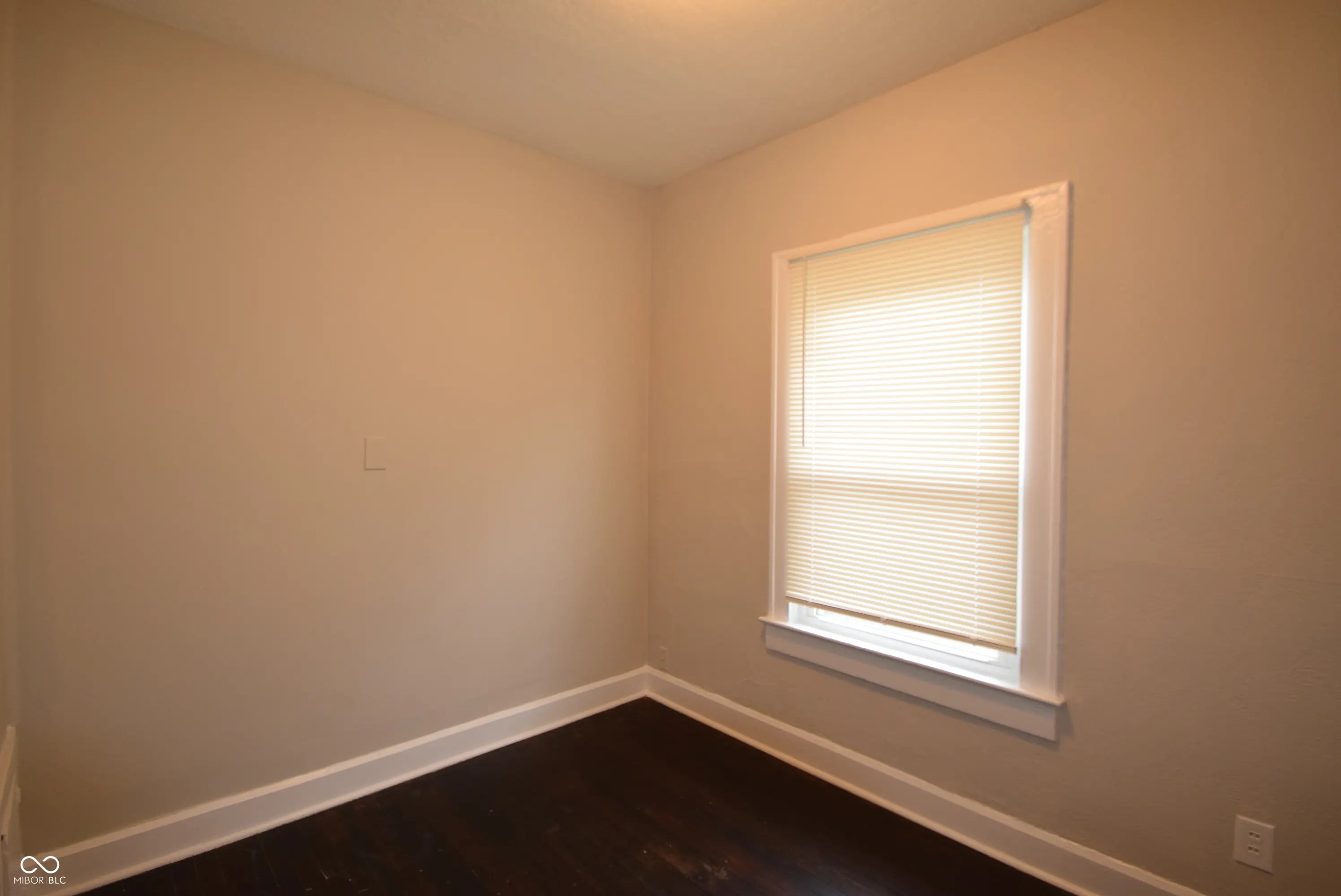 1105 N Parker Avenue MLS 22041719 Vajens South Brookside photo 11