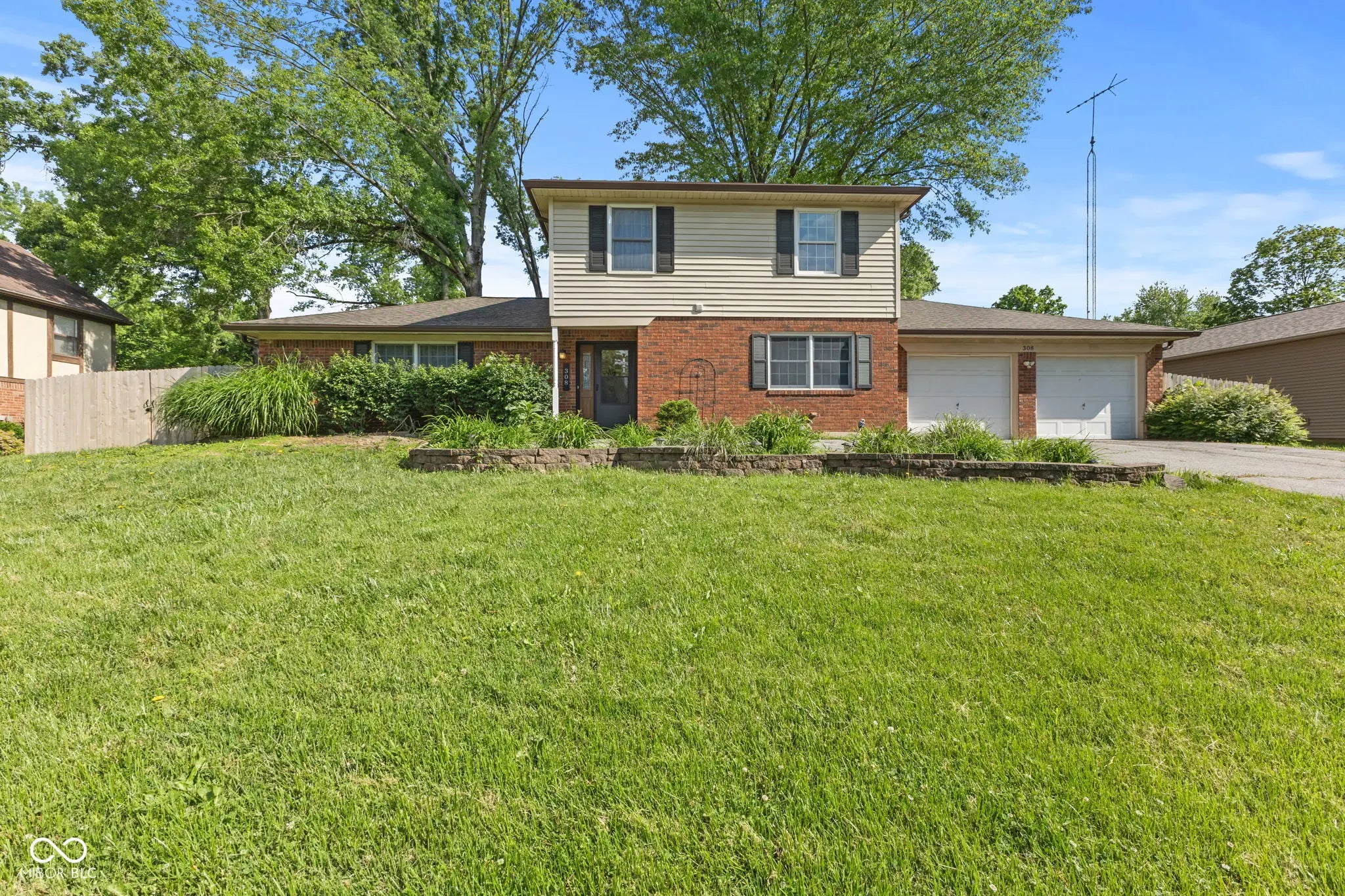 308 Hickory Hill Drive, Terre Haute