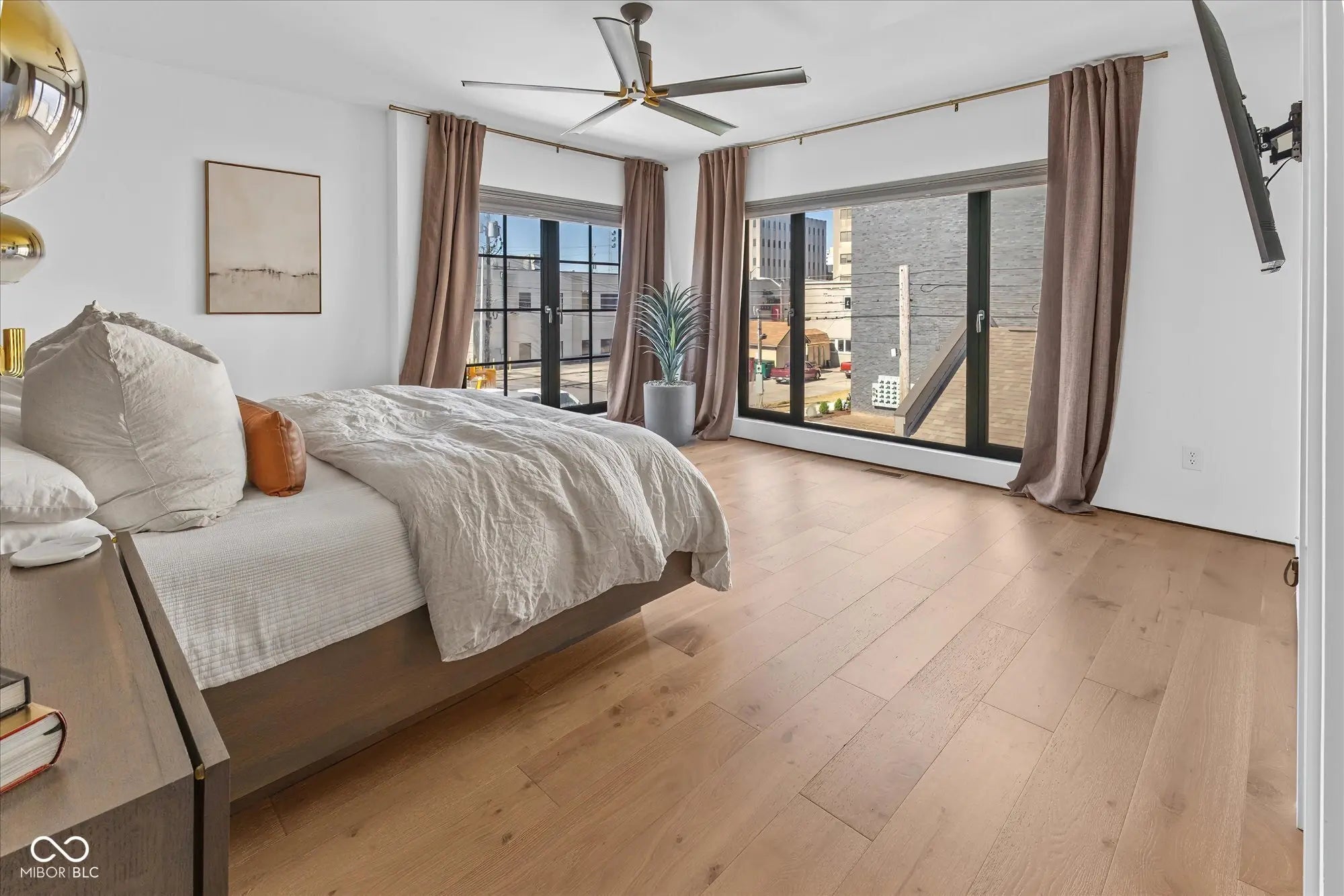 1818 N Pennsylvania Street MLS 22042115 Penn Row photo 19