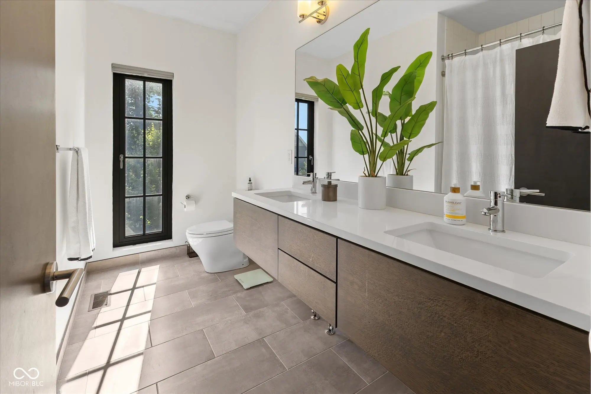 1818 N Pennsylvania Street MLS 22042115 Penn Row photo 25