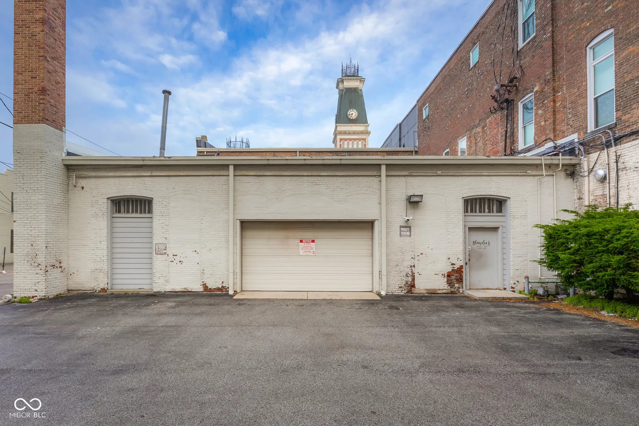 Photo of 231 Washington Street Columbus, IN 47201