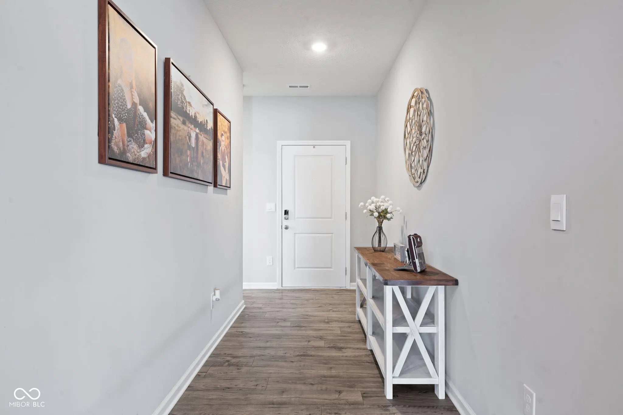 7834 Fairwood Boulevard, Plainfield