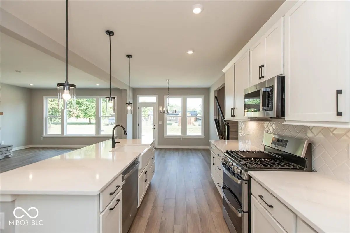 6894 Renoir Way MLS 22042582 Manors At Avon photo 9