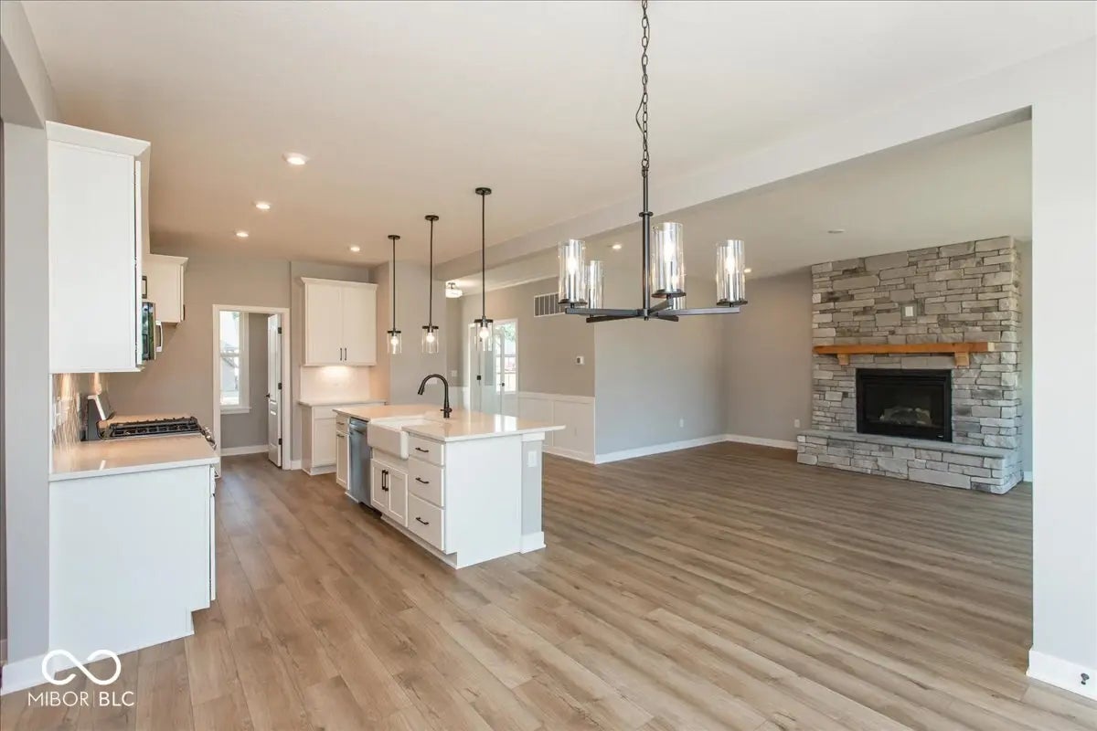 6894 Renoir Way MLS 22042582 Manors At Avon photo 14