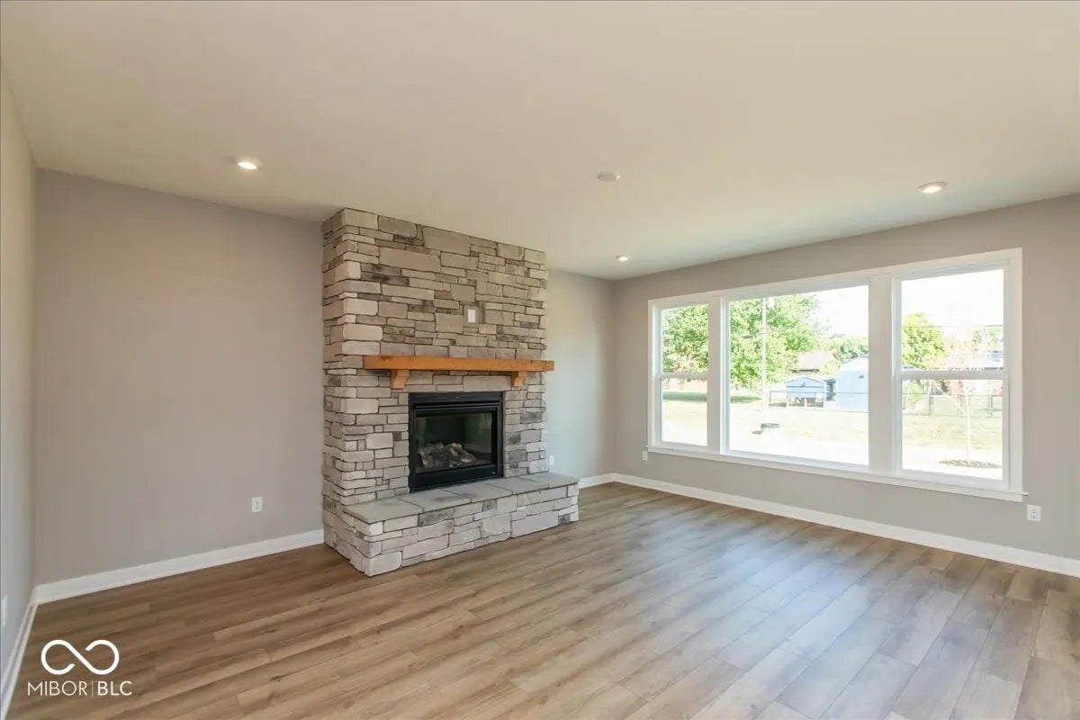 6894 Renoir Way MLS 22042582 Manors At Avon photo 15