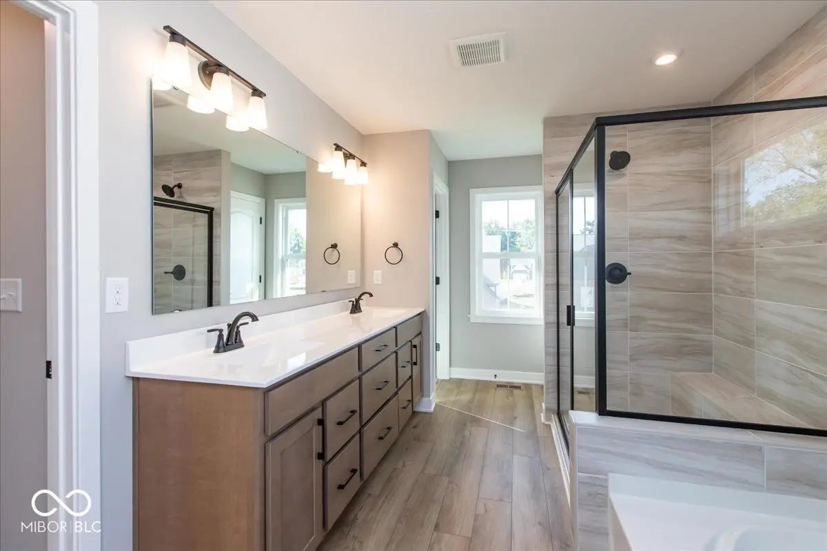 6894 Renoir Way MLS 22042582 Manors At Avon photo 27