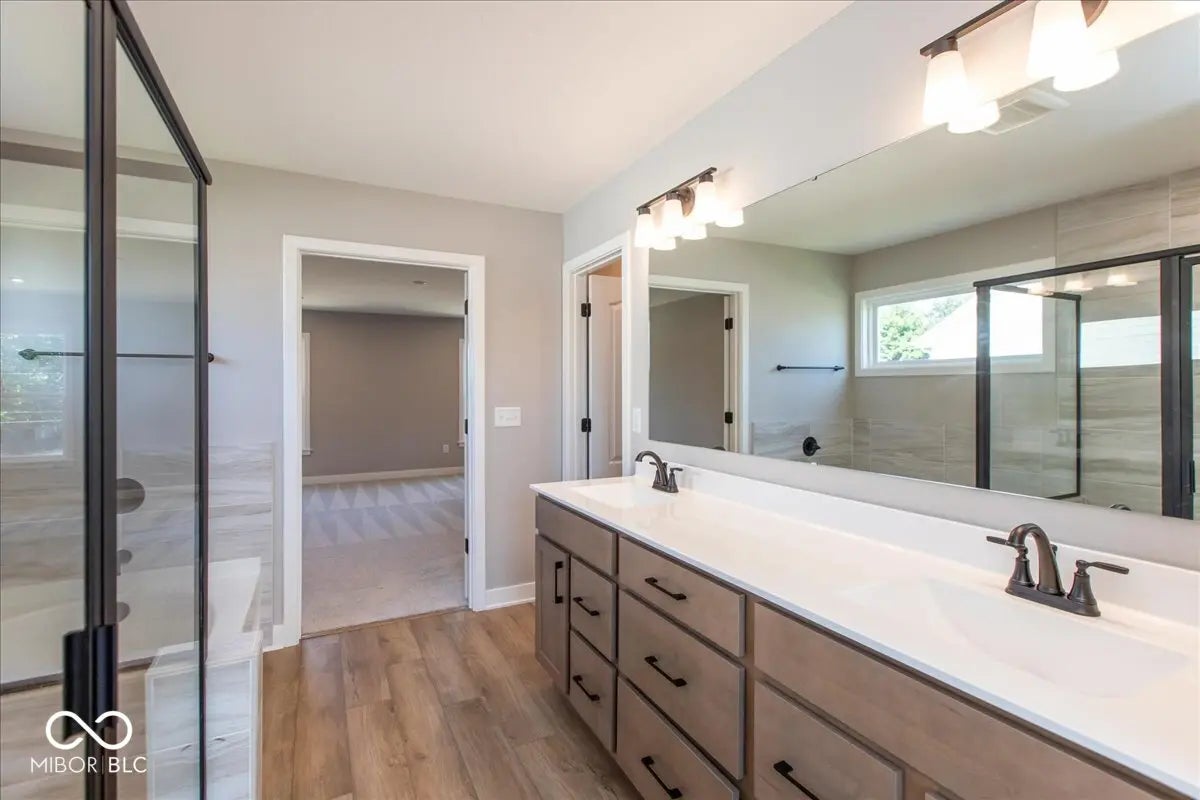 6894 Renoir Way MLS 22042582 Manors At Avon photo 29