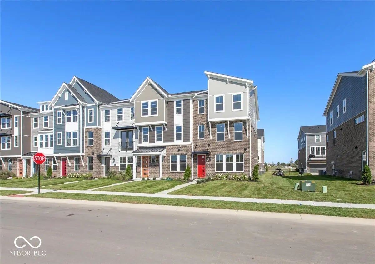 7333 Bayview Run, McCordsville
