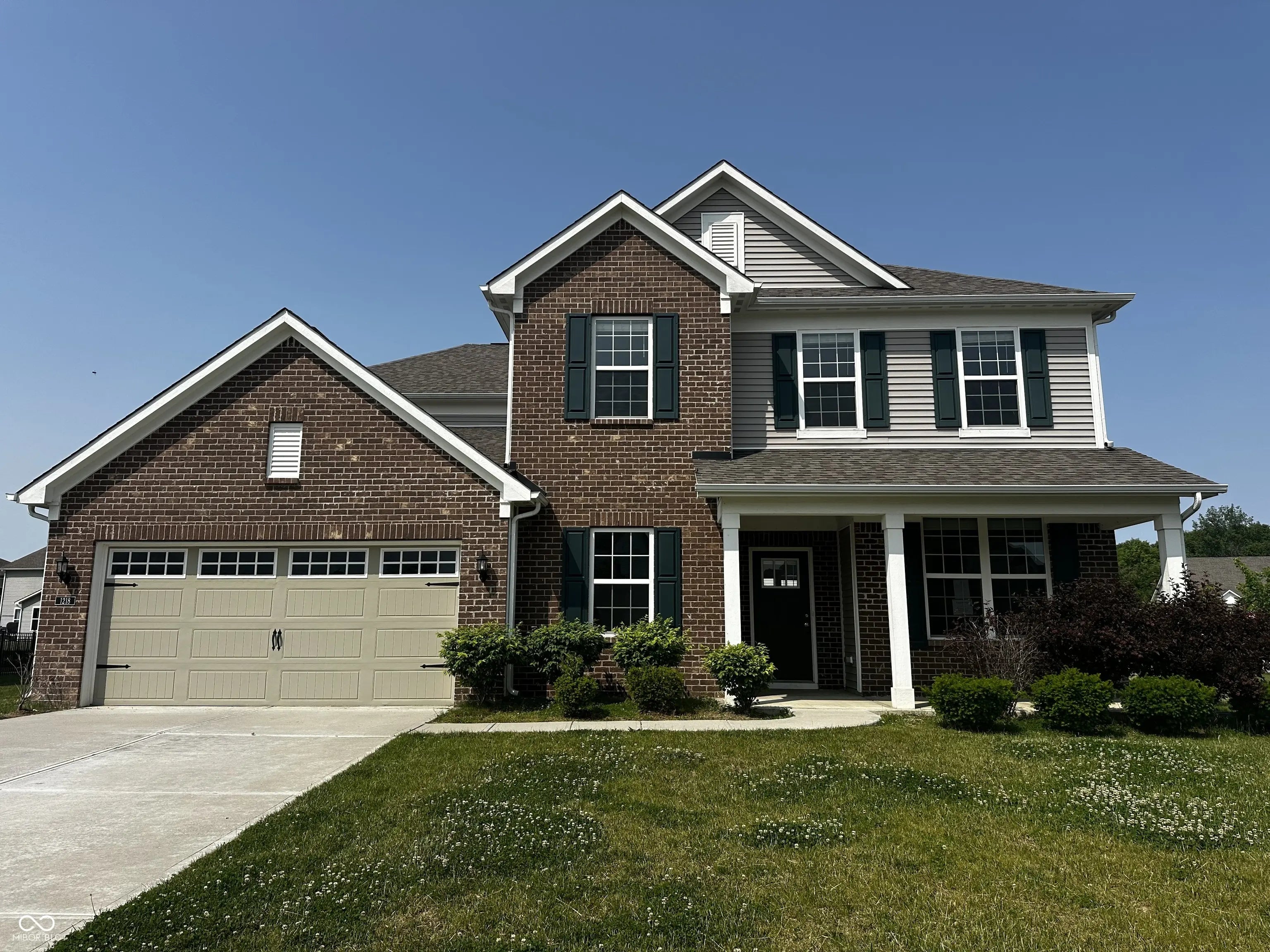 1218 Bedford Drive, Avon