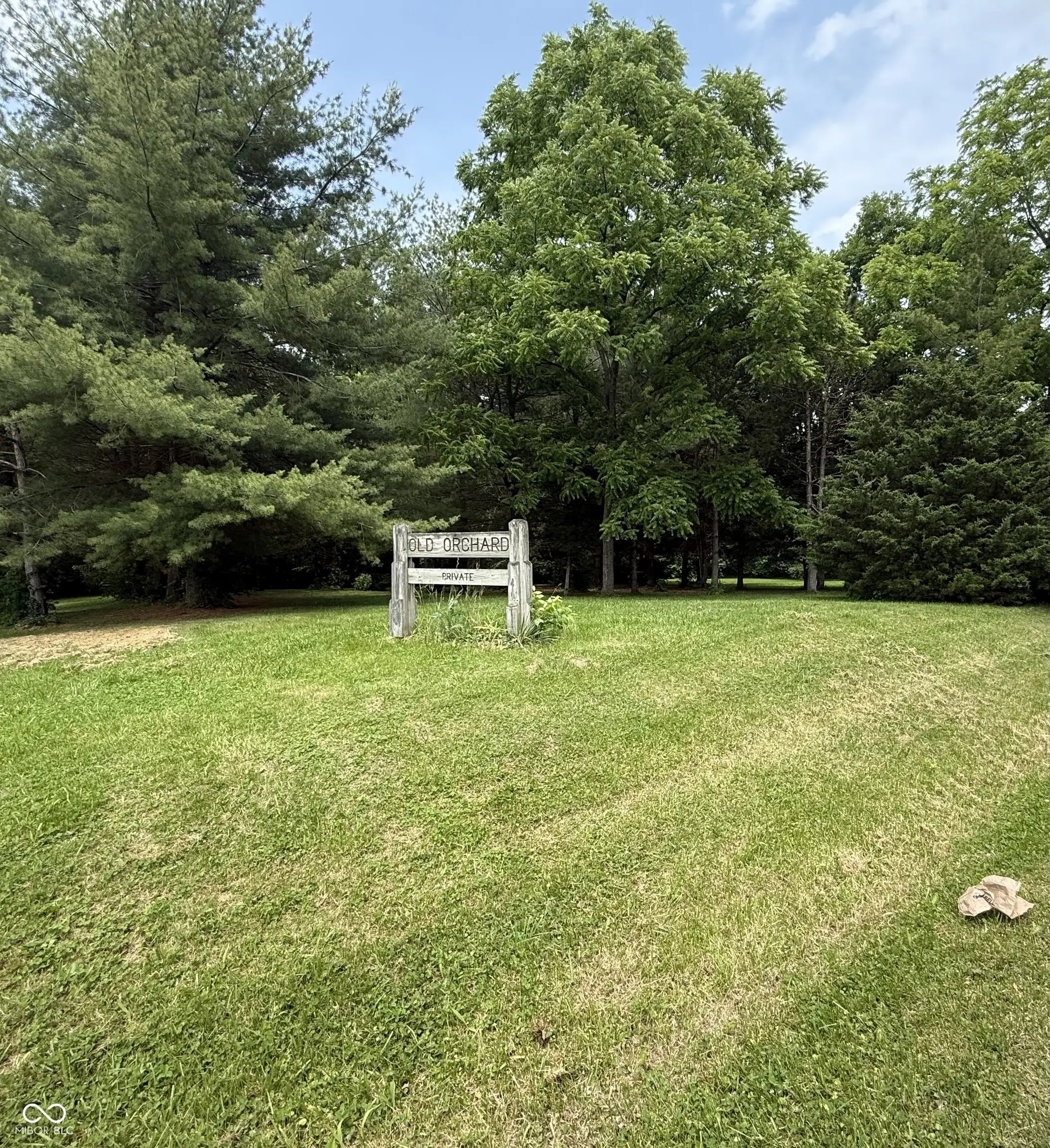 9754 Old Orchard Court, Terre Haute