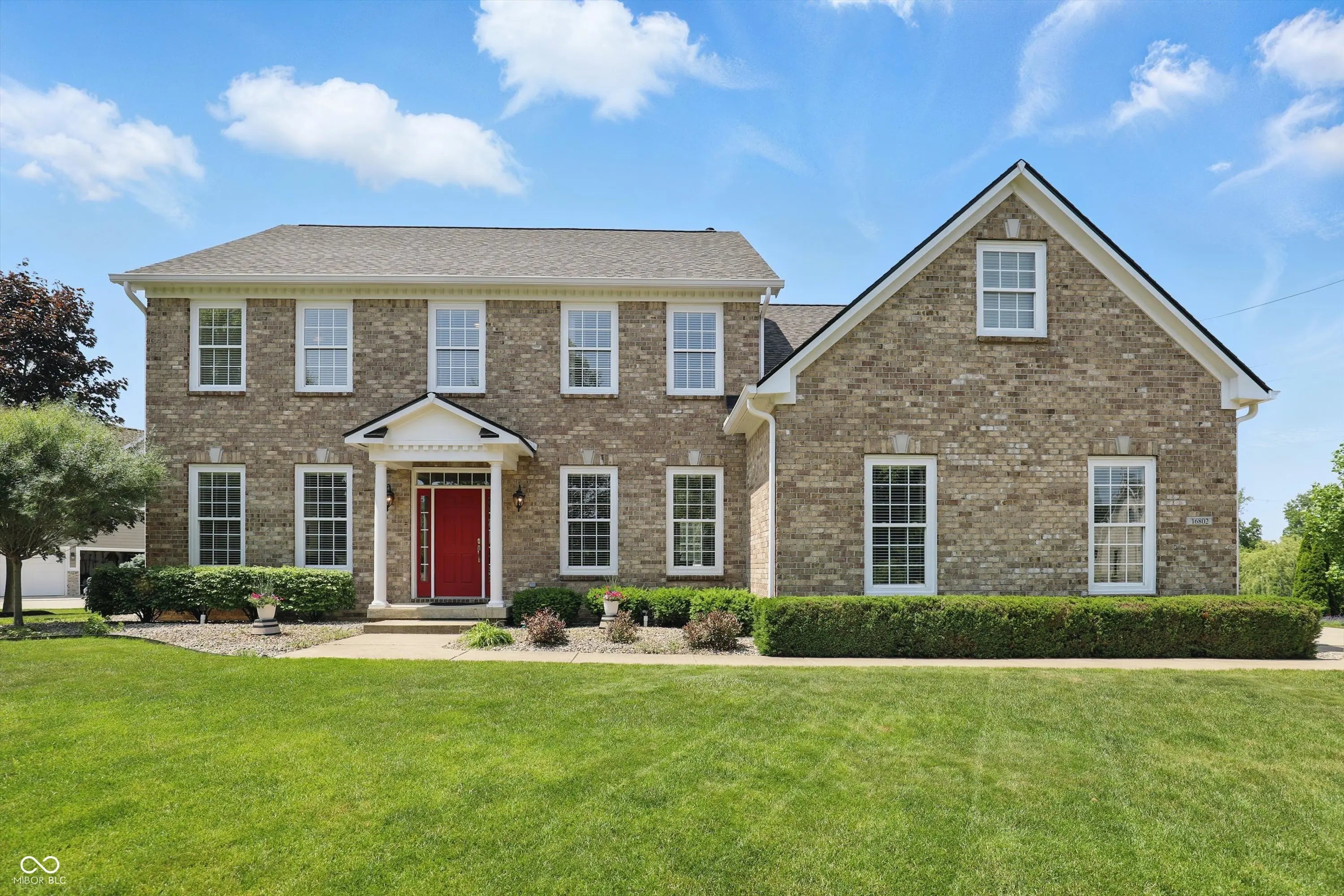 16802 Oak Manor Drive, Westfield