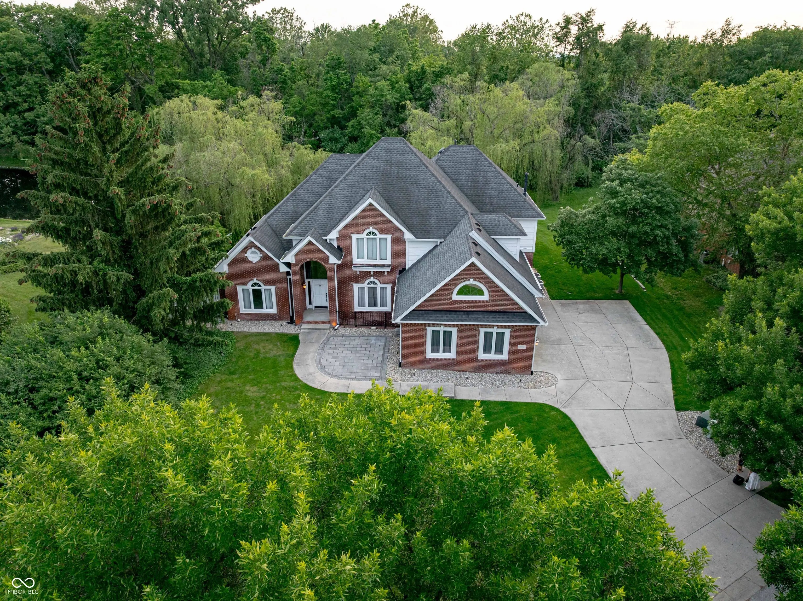 1188 Old Eagle Way, Greenwood