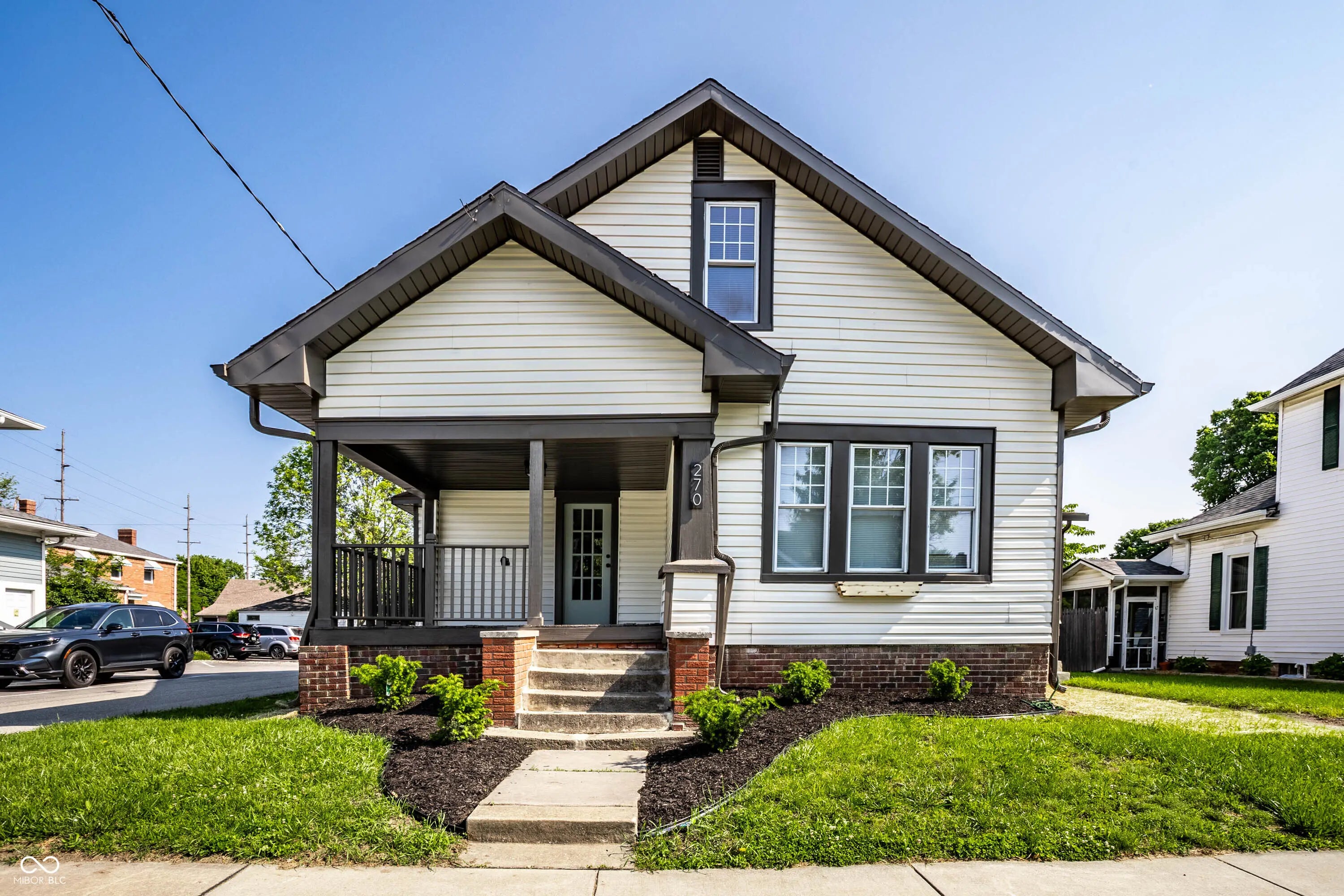 270 W Broadway Street, Greenwood
