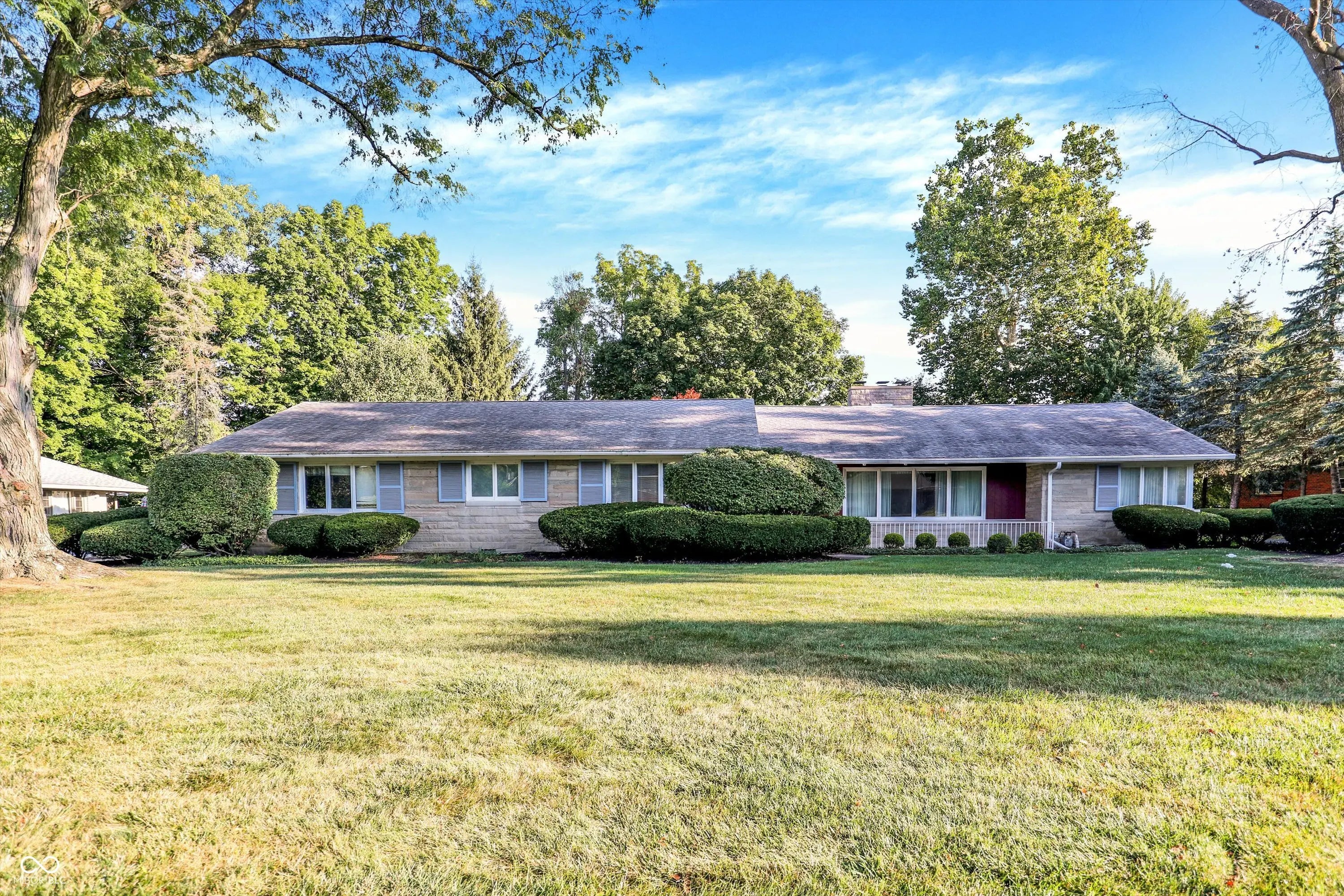 6760 E 9th Street, Indianapolis