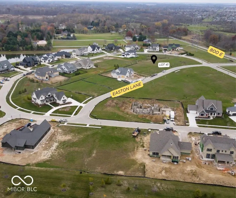 Photo of 8053 Easton Lane Zionsville, IN 46077