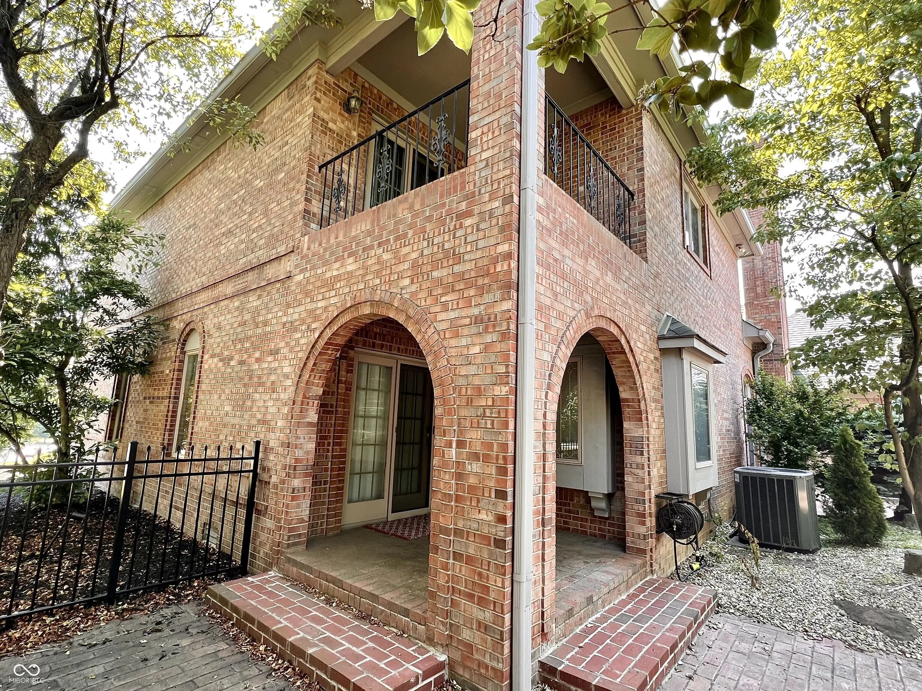 1814 Inisheer Court, Indianapolis