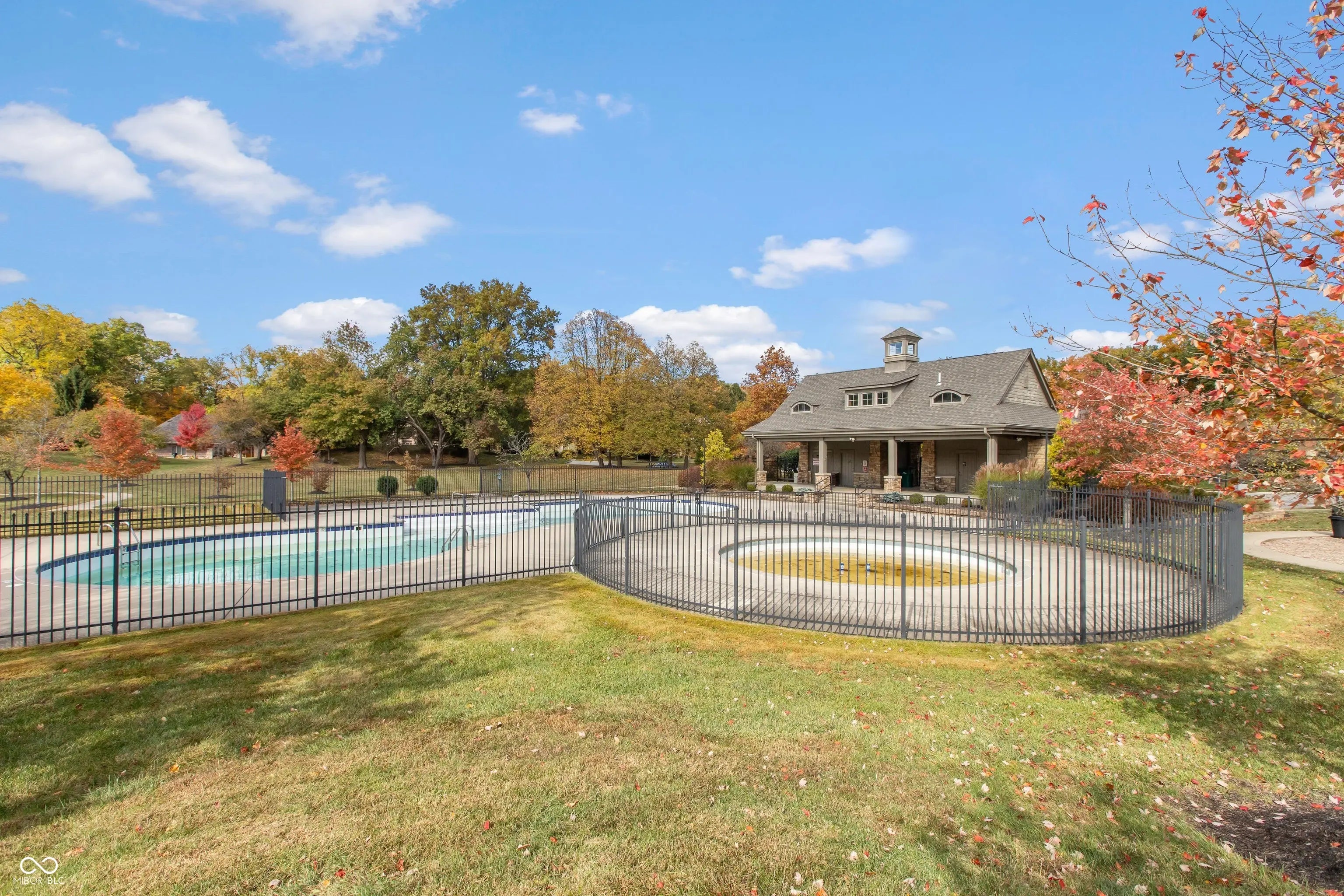7818 Fawnwood Drive MLS 22043591 The Preserve At Eagle Creek photo 2