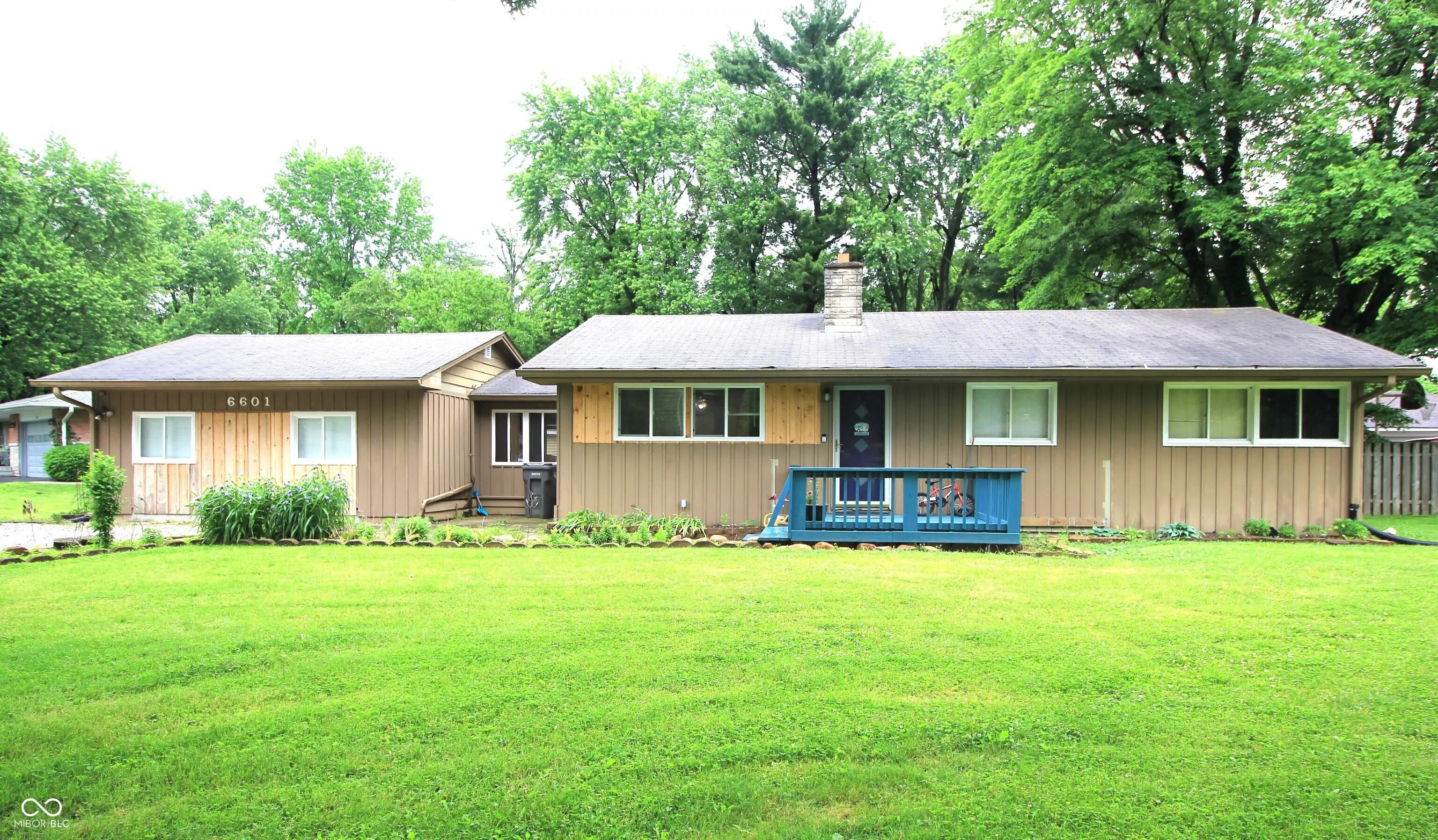 Photo of 6601 Twin Brooks Drive Indianapolis, IN 46227