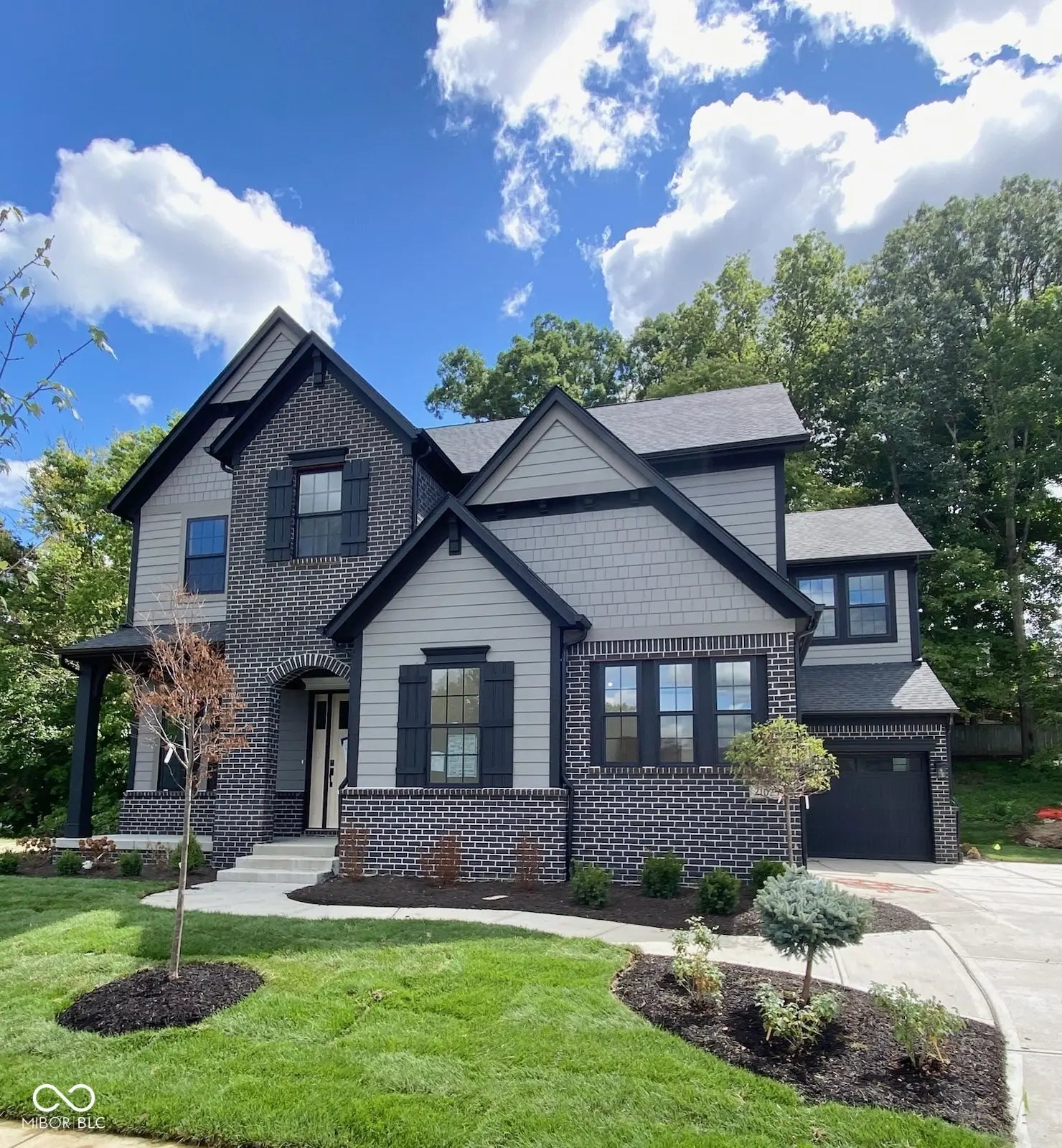 21025 Thornborough Drive, Westfield