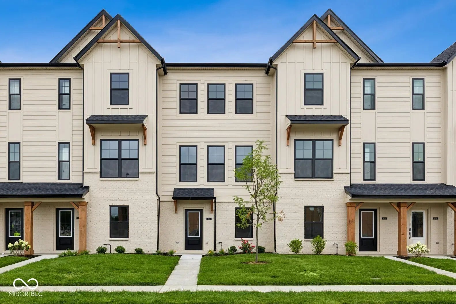 4161 Barrel Lane, Westfield