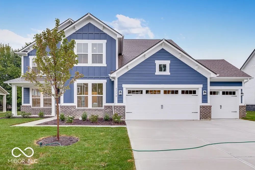 6770 W Buck Stone Drive, McCordsville